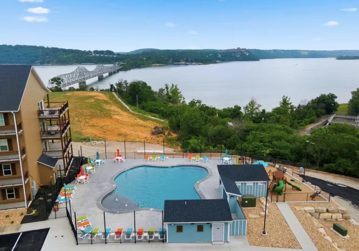 100 Getaway Circle 130 Property Photo 18