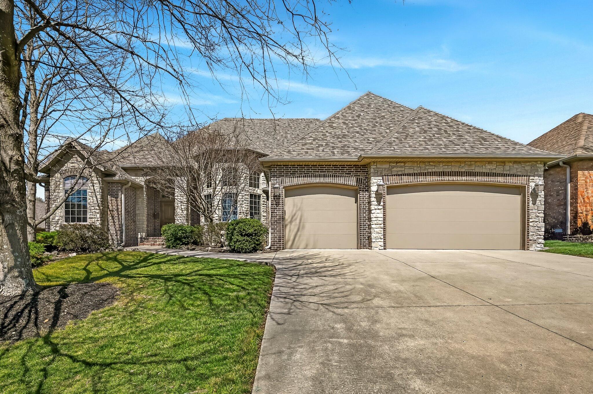 3905 East Windsmore Drive