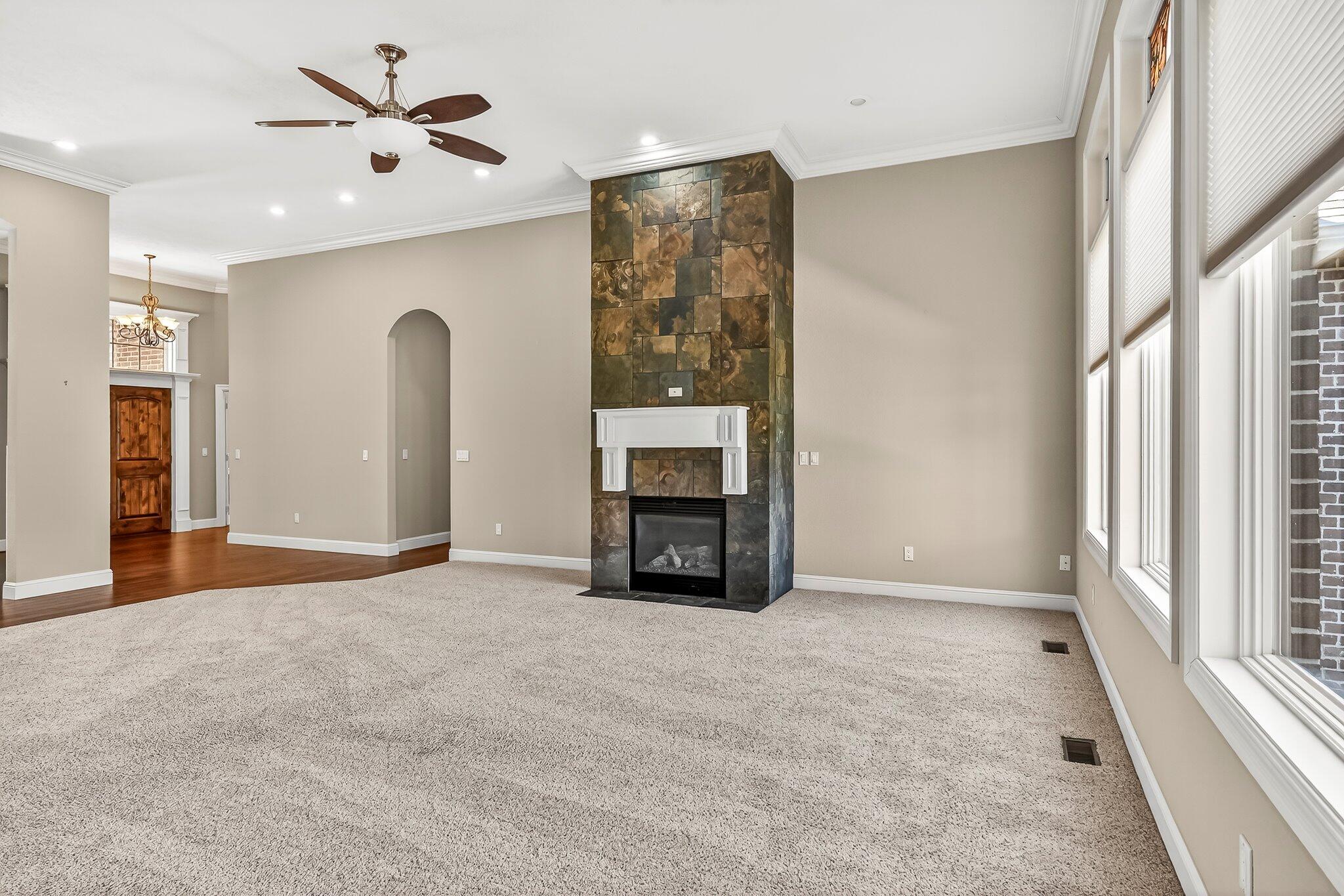 3905 East Windsmore Drive Property Photo 14