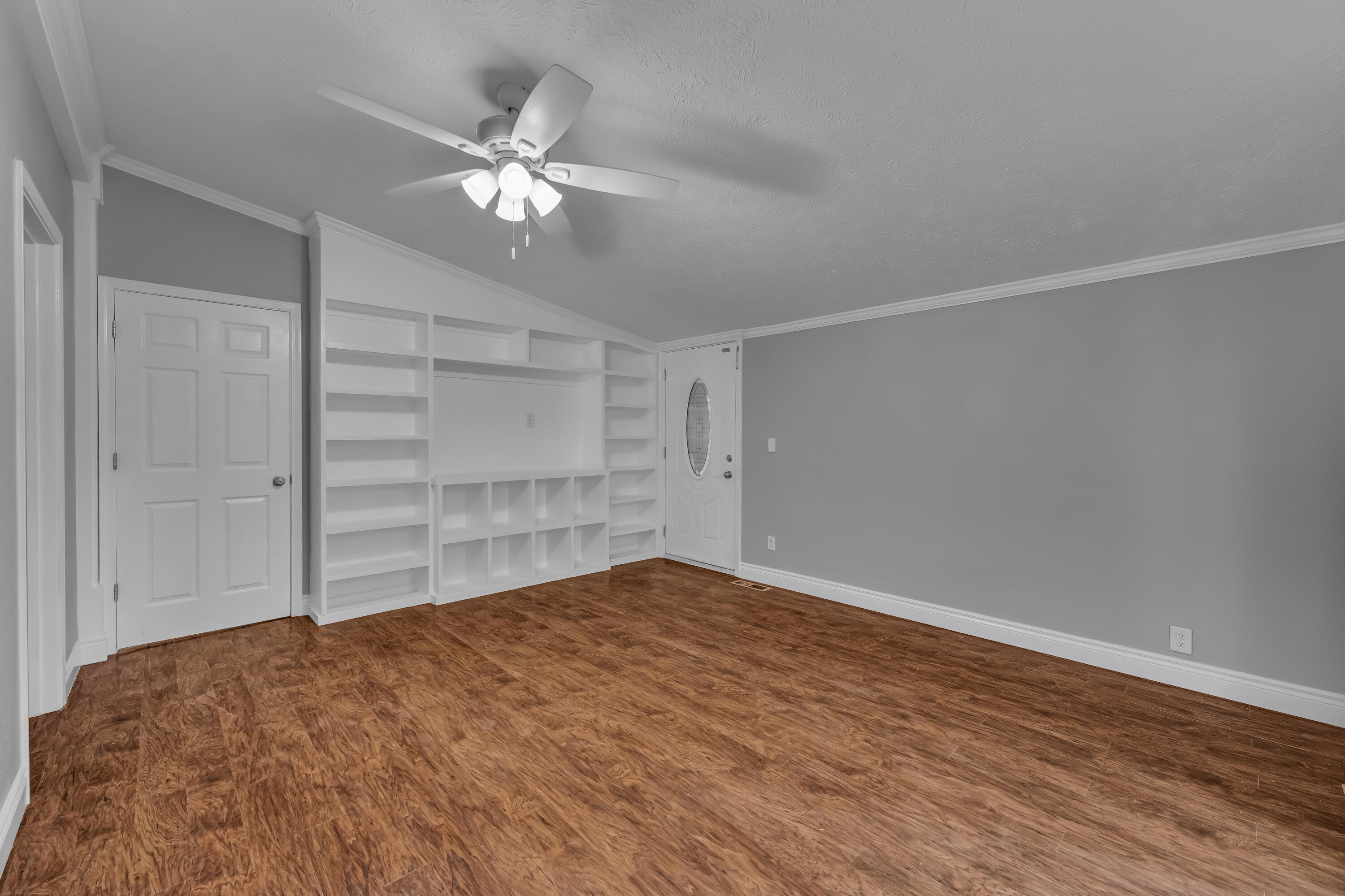 4717 Private Road 5127 Property Photo 16