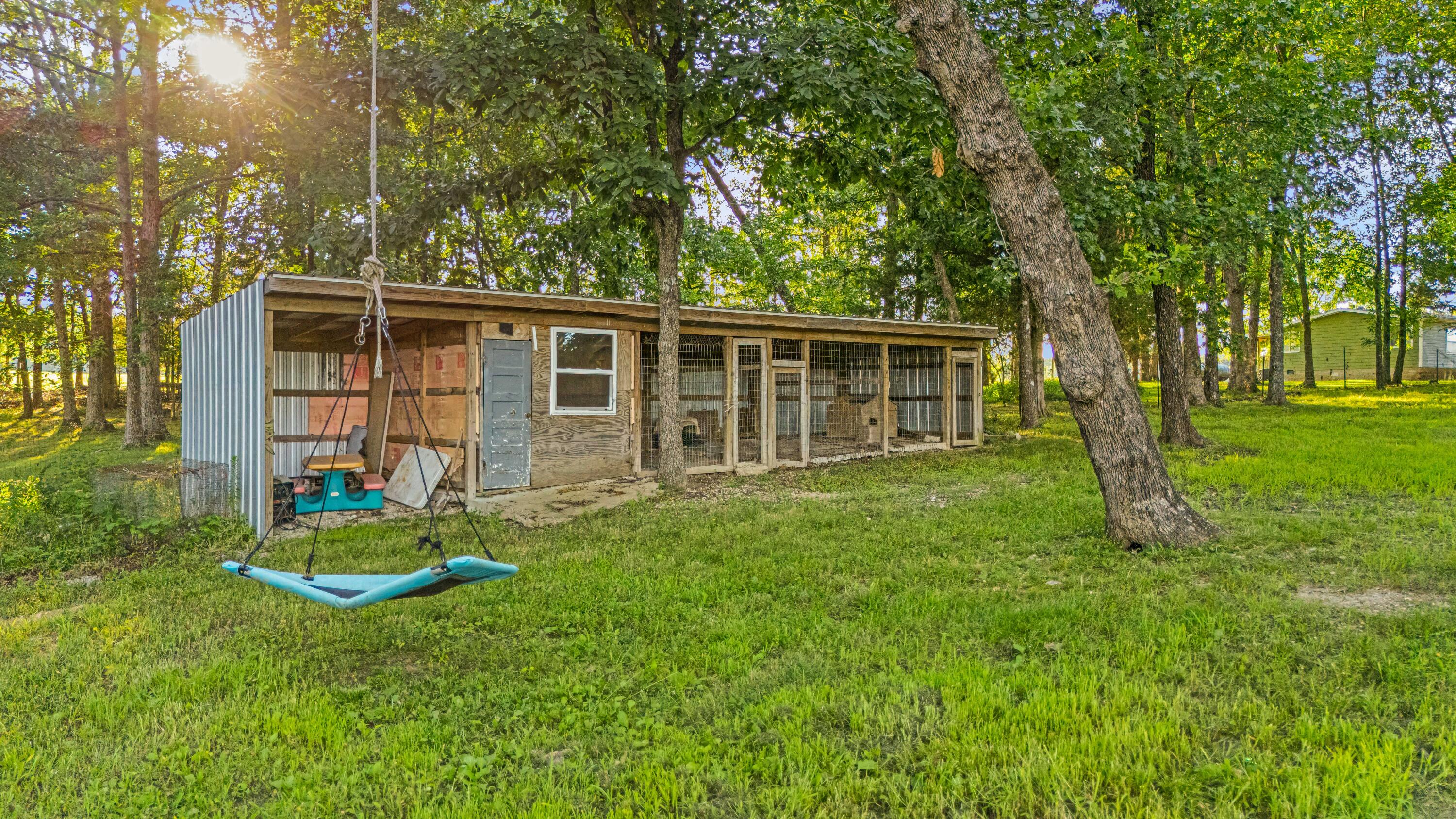 4717 Private Road 5127 Property Photo 44