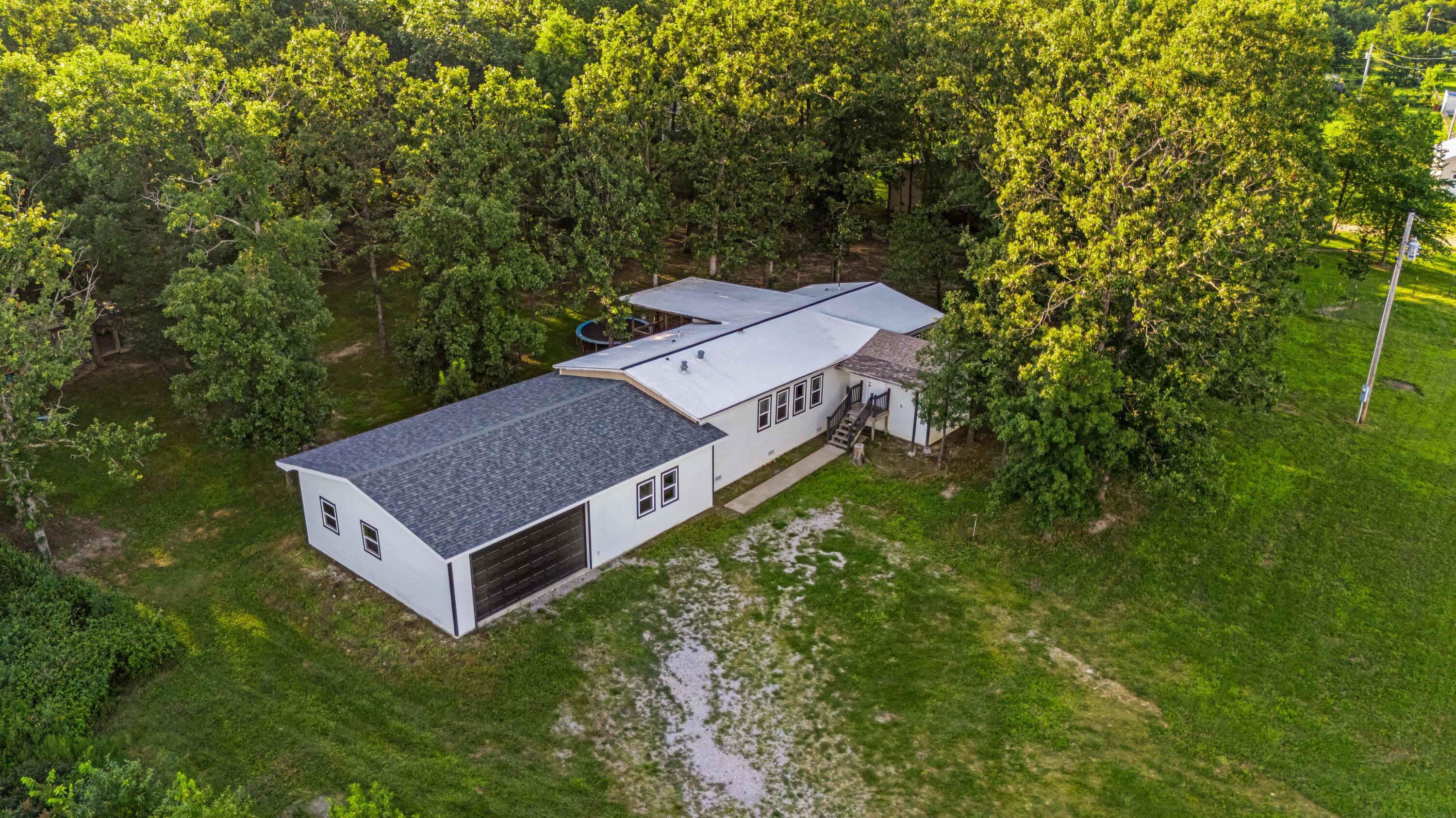 4717 Private Road 5127 Property Photo 49