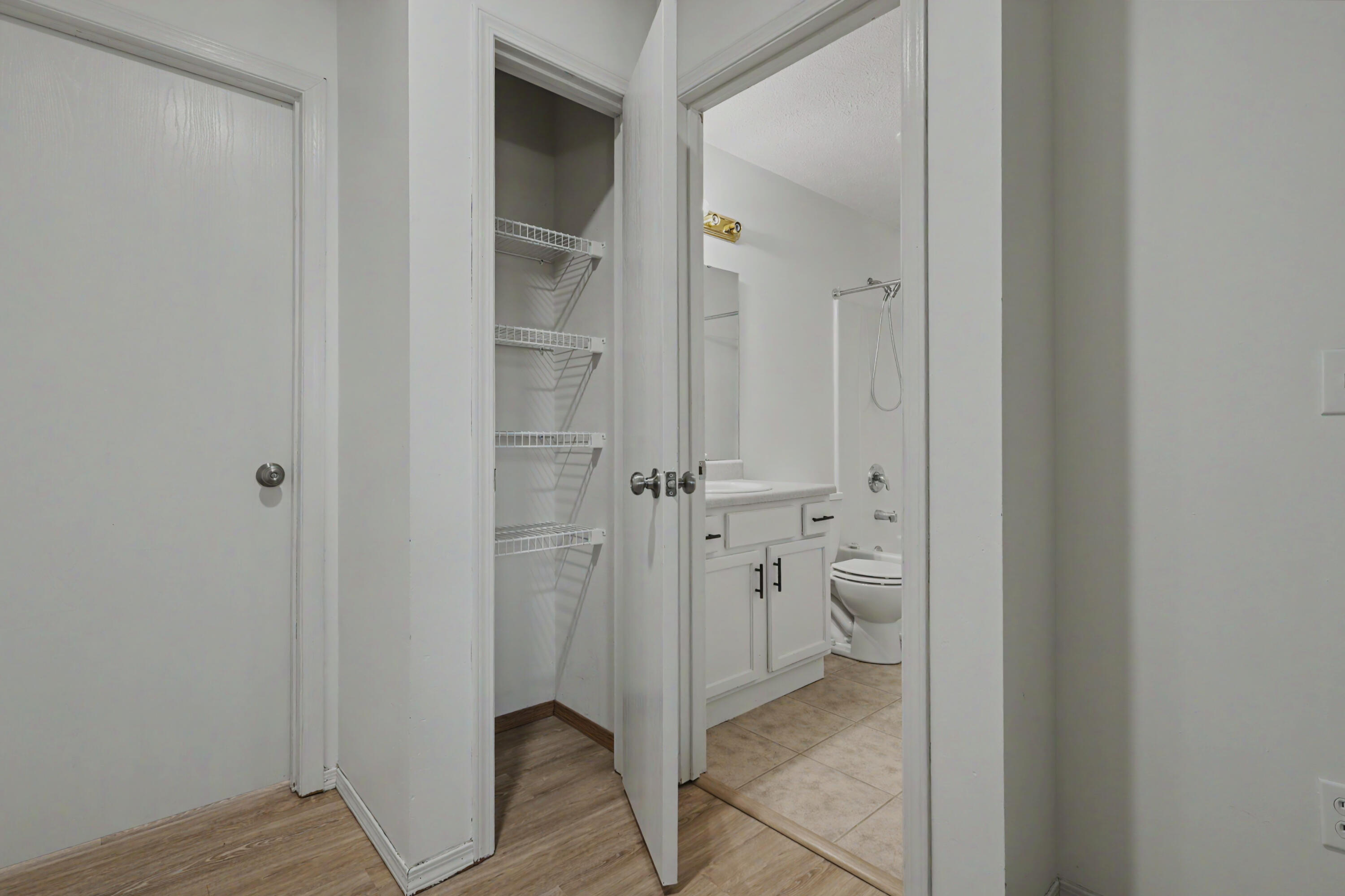 1107 East Melton Road Property Photo 29