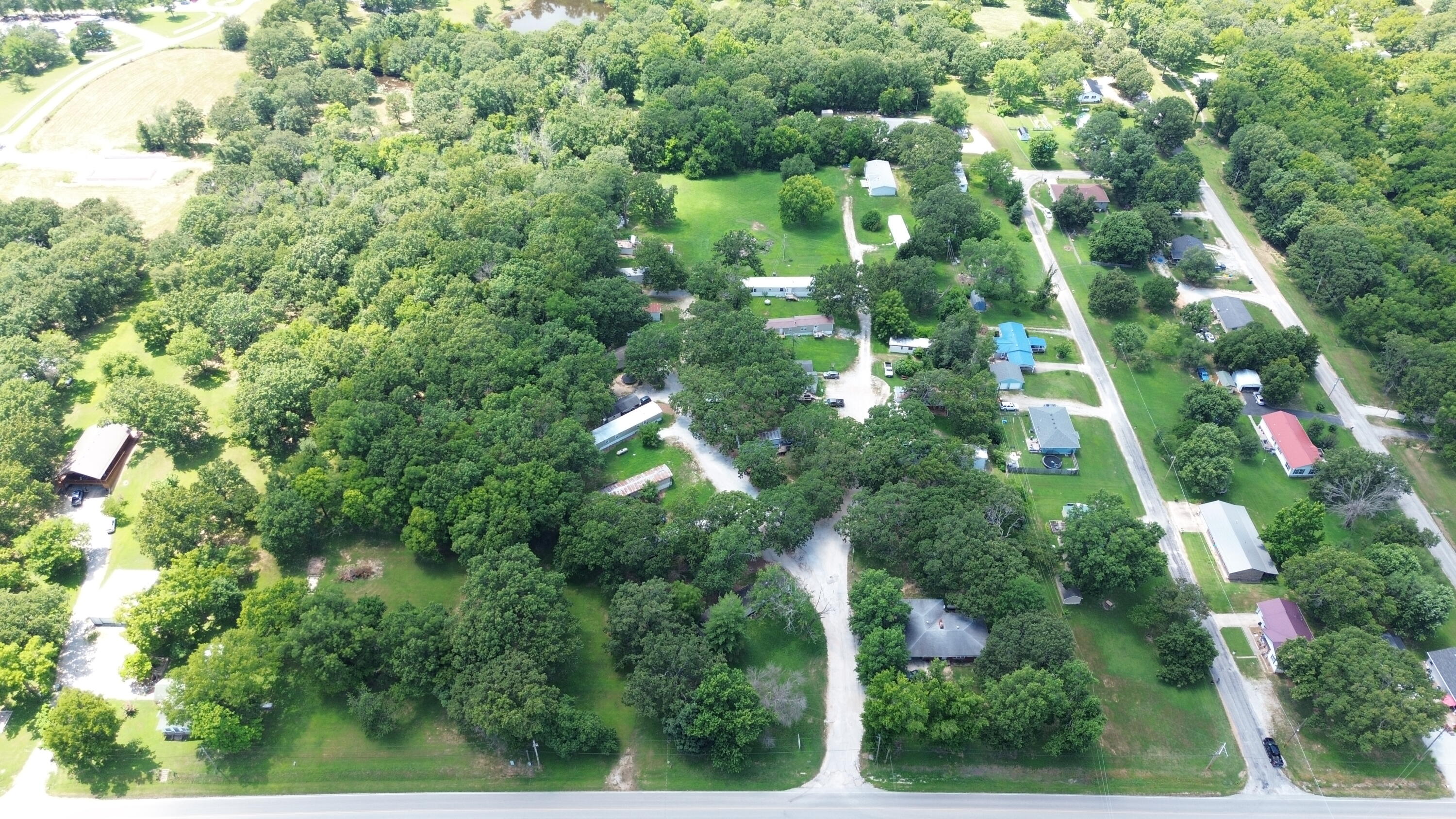 910 State Highway Ww Property Photo 2
