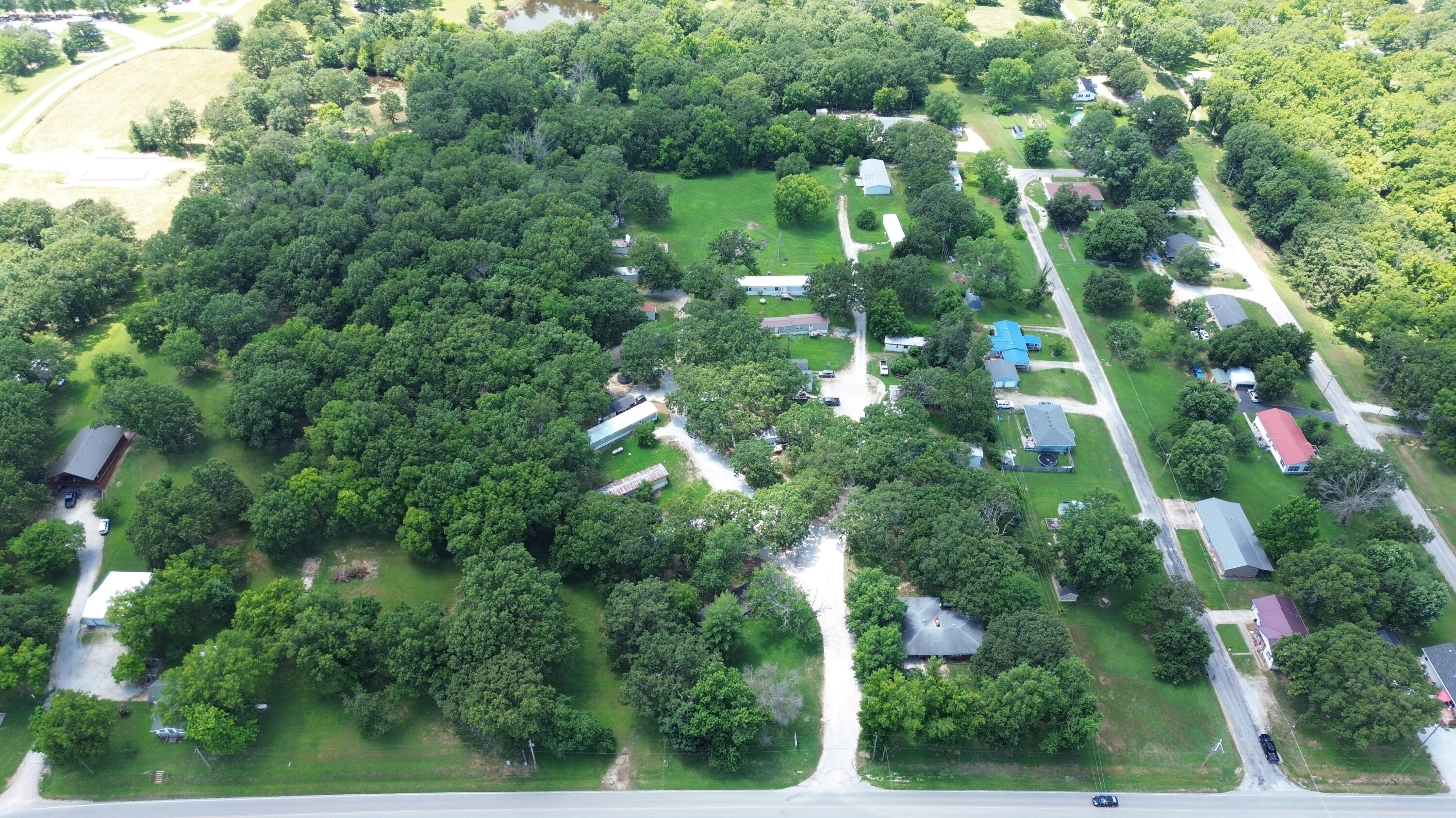 910 State Highway Ww Property Photo 3