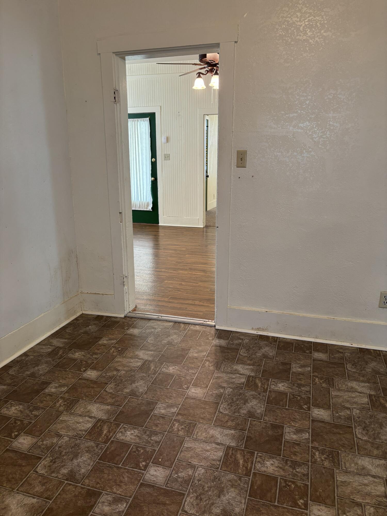 507 3rd Street Property Photo 15