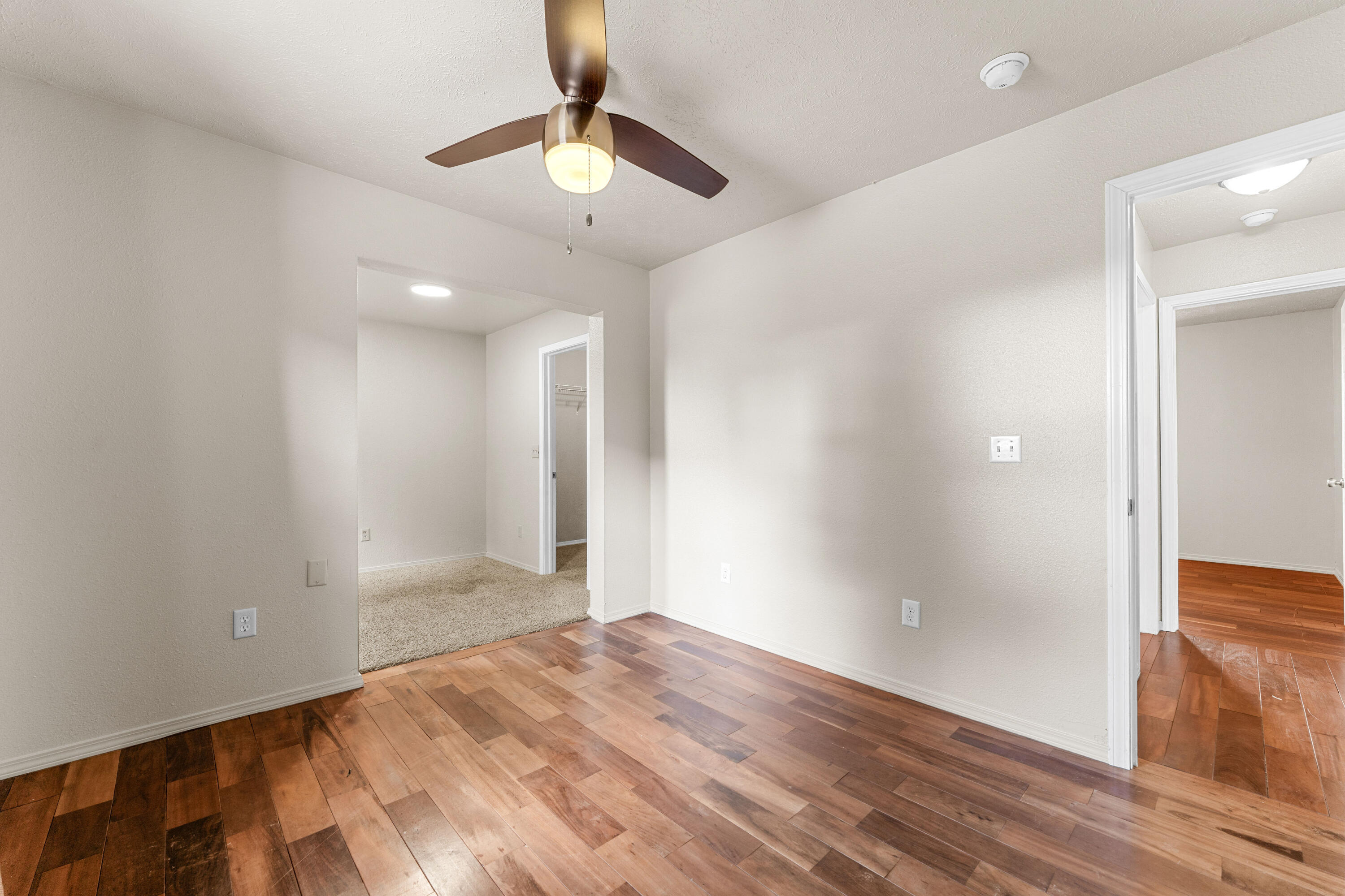 27 Crestview Street Property Photo 11