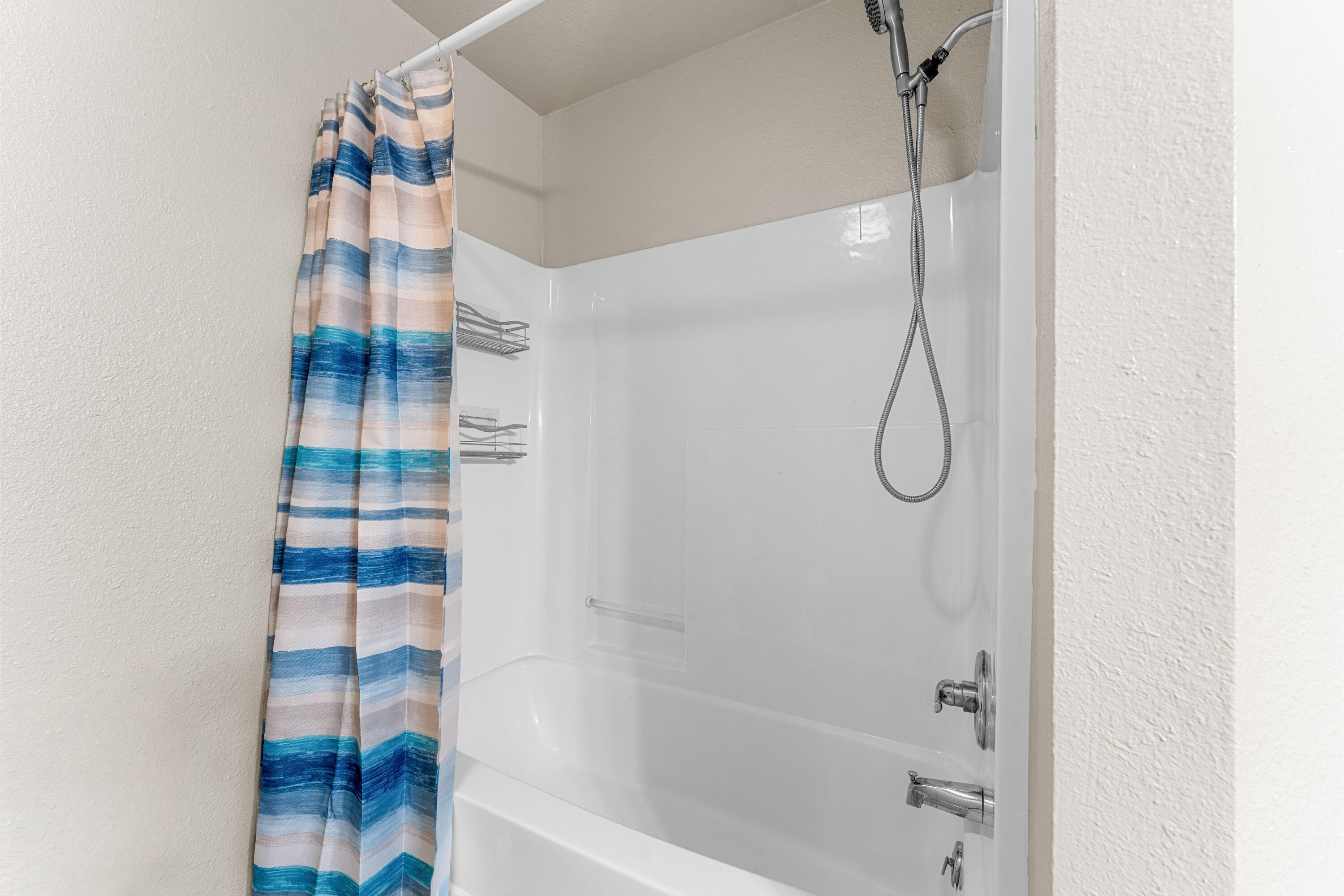27 Crestview Street Property Photo 20