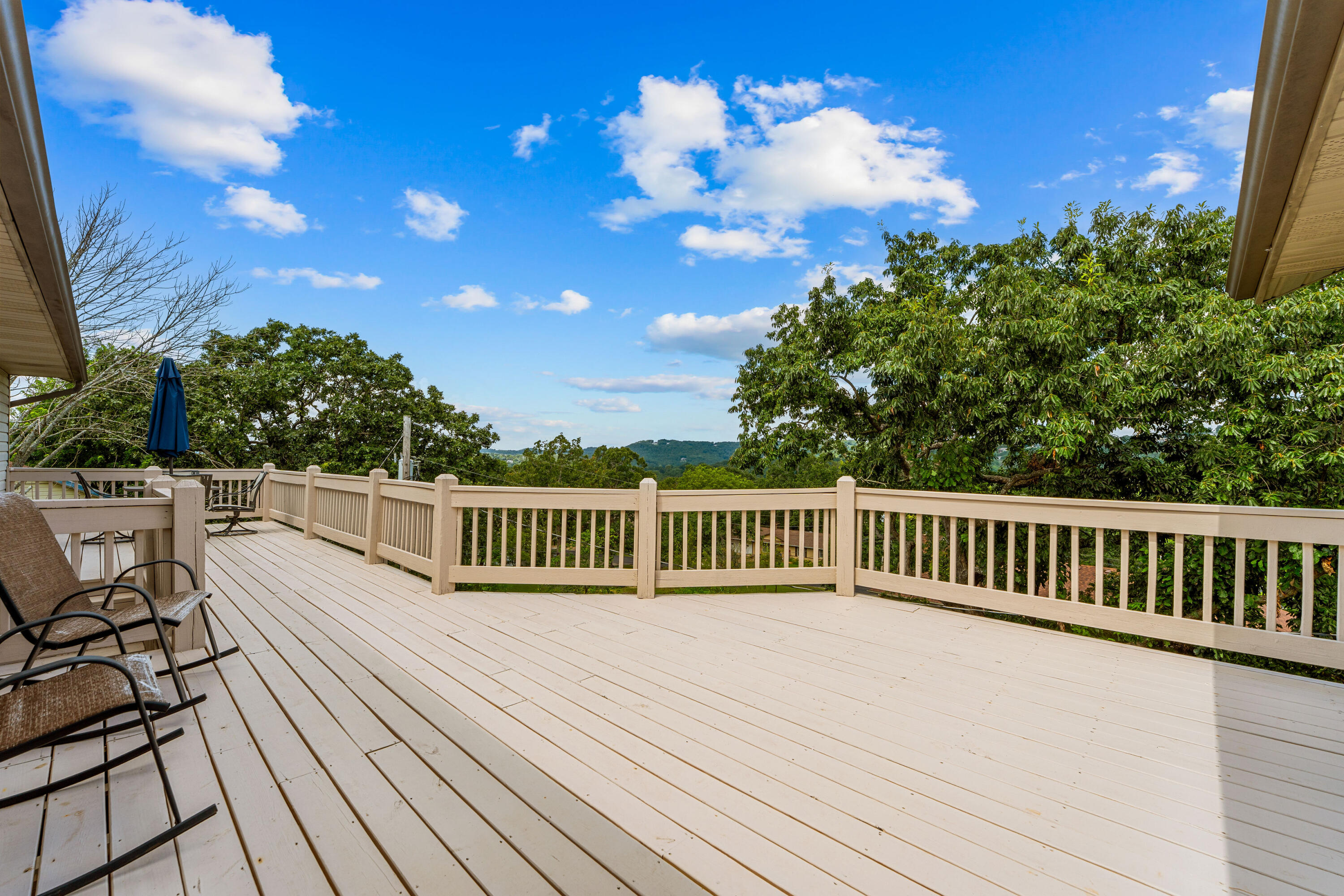 27 Crestview Street Property Photo 42