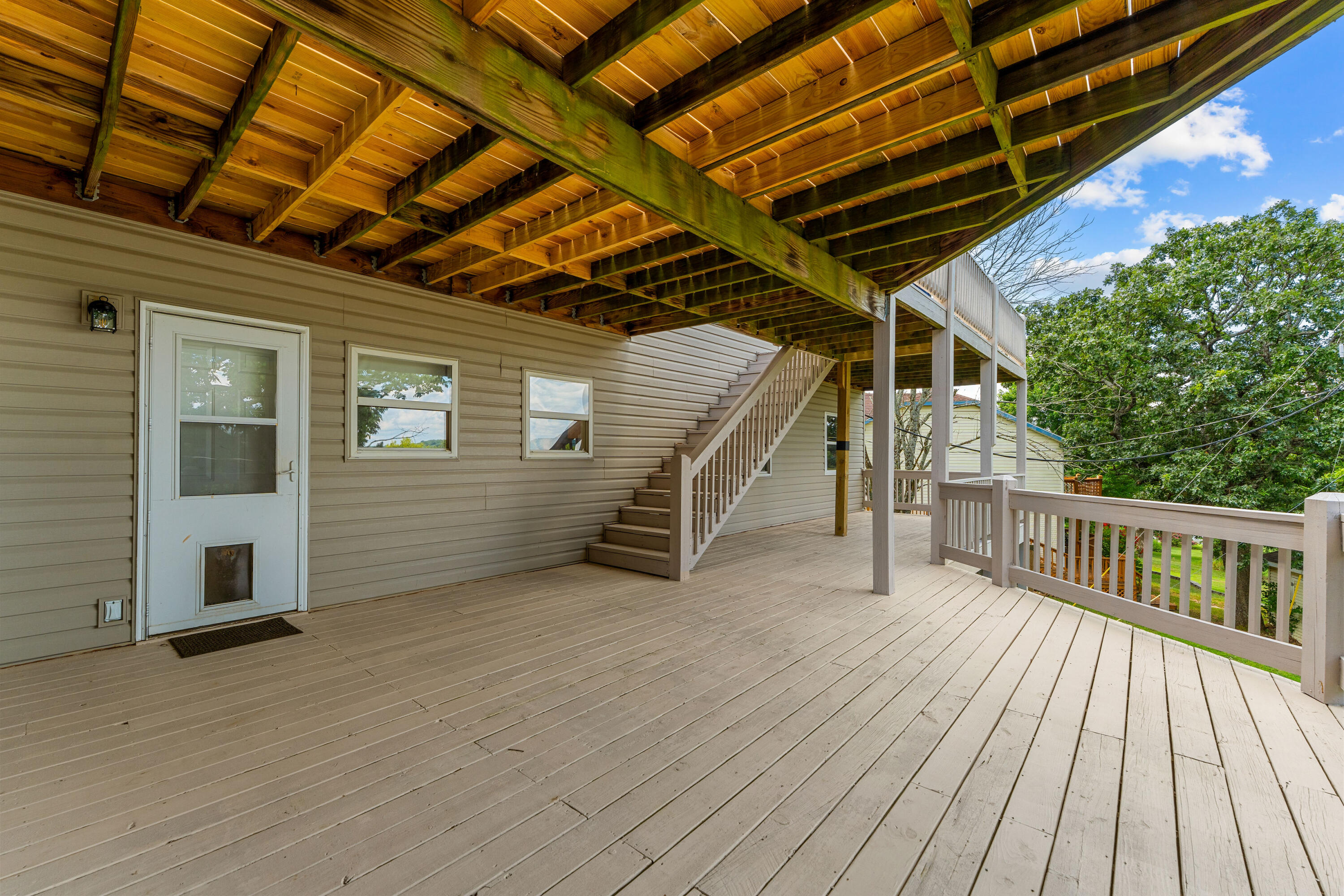27 Crestview Street Property Photo 44