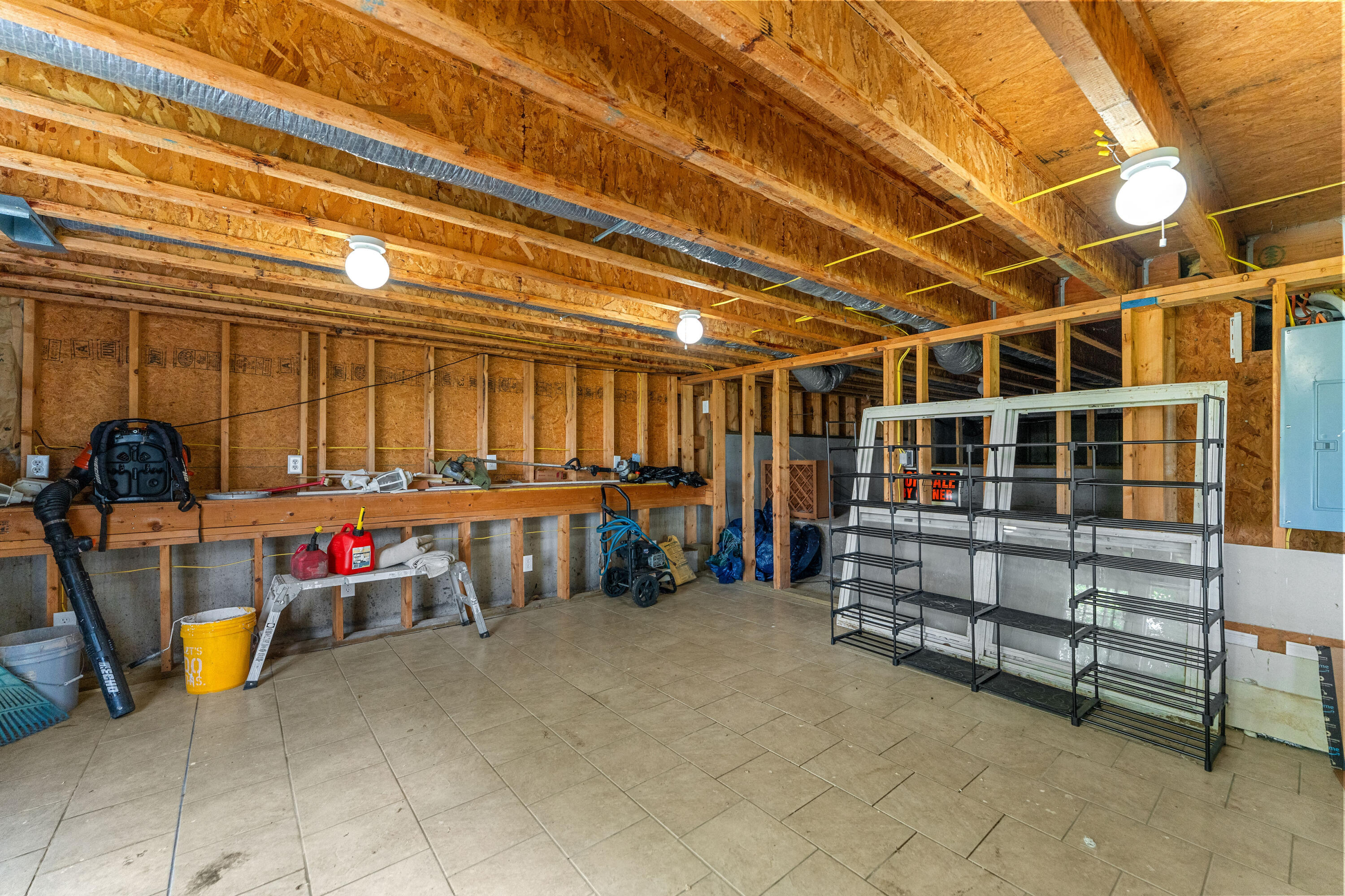 27 Crestview Street Property Photo 49