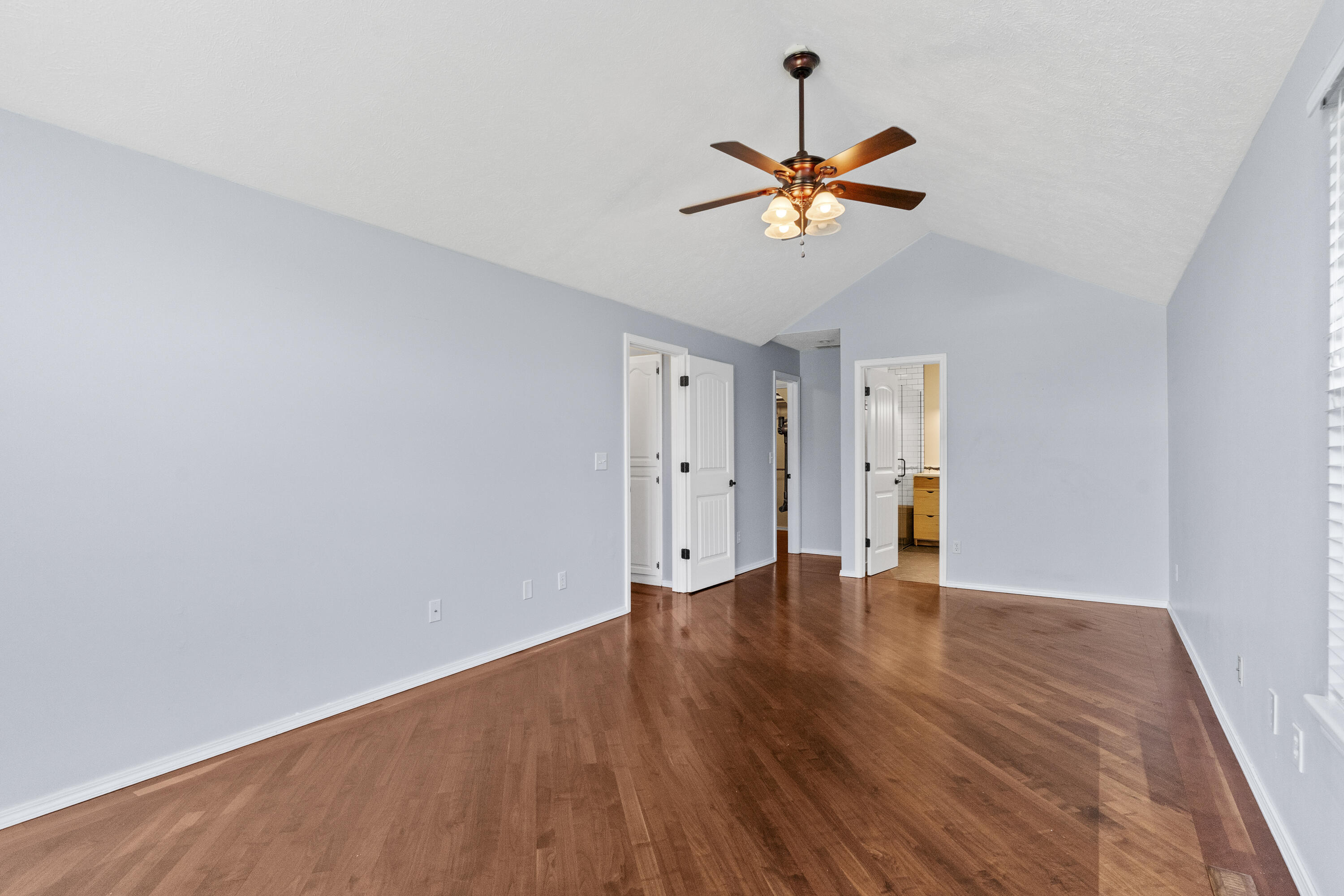 7103 West Farm Road 94 Property Photo 28