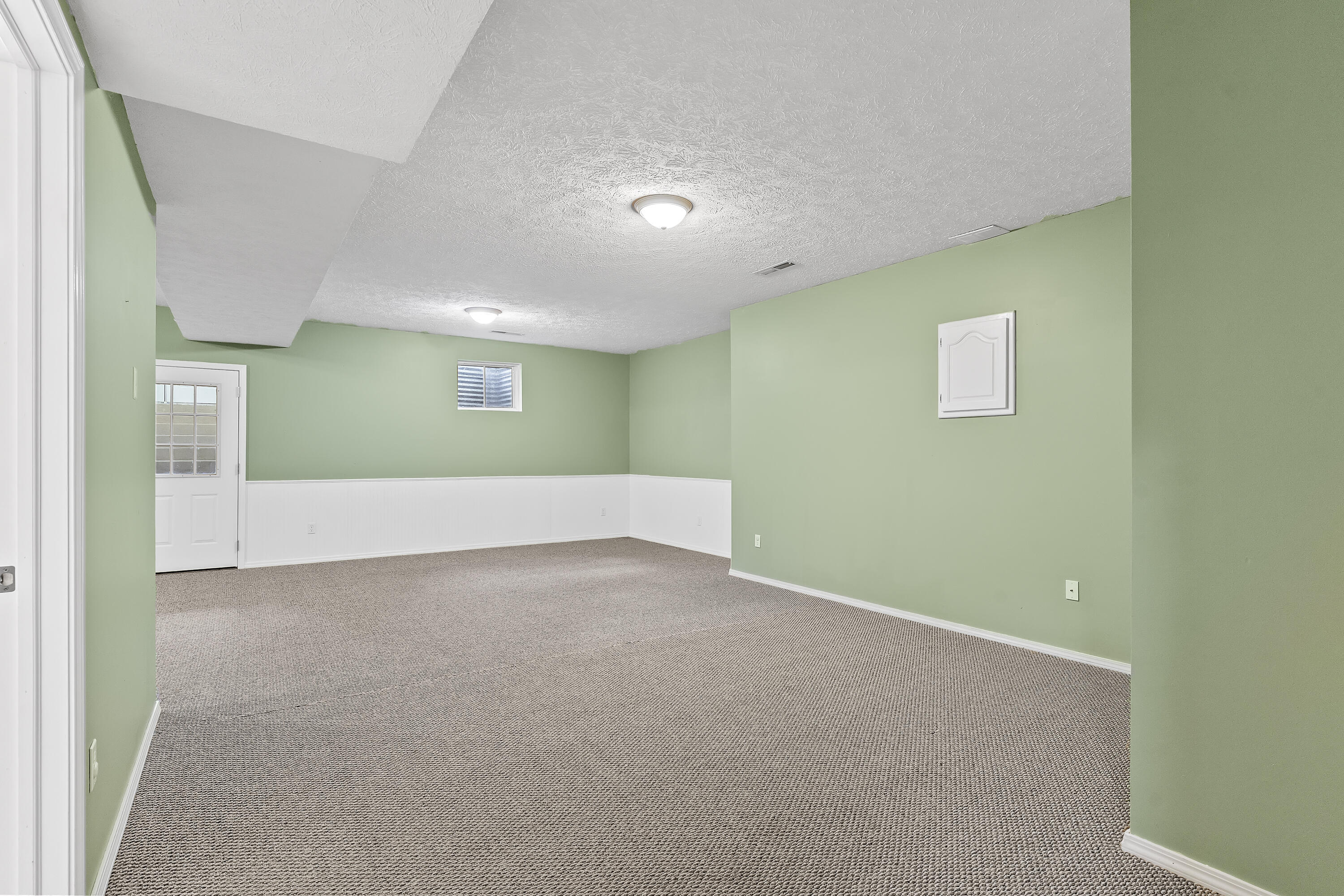 7103 West Farm Road 94 Property Photo 38