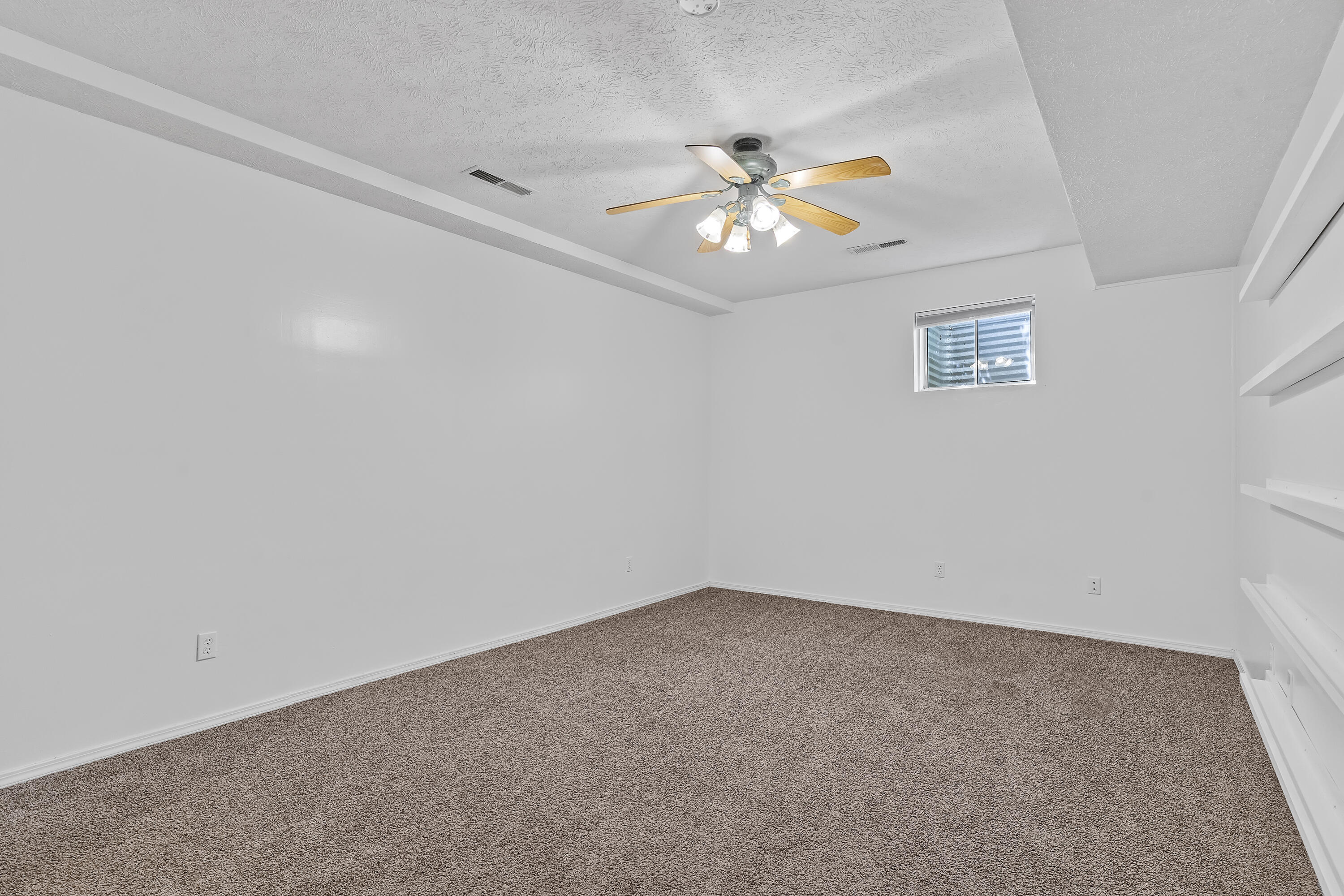 7103 West Farm Road 94 Property Photo 45