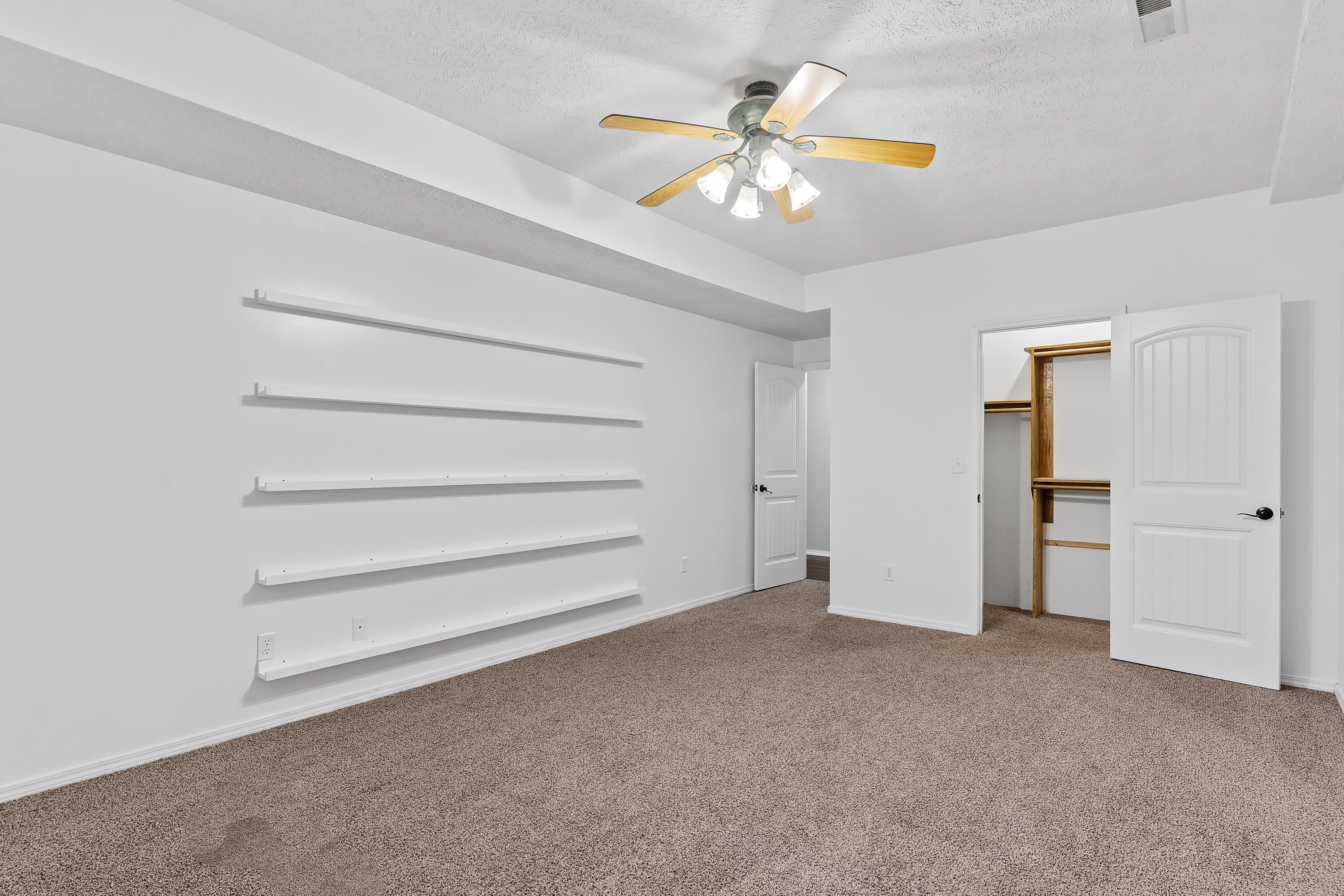 7103 West Farm Road 94 Property Photo 46