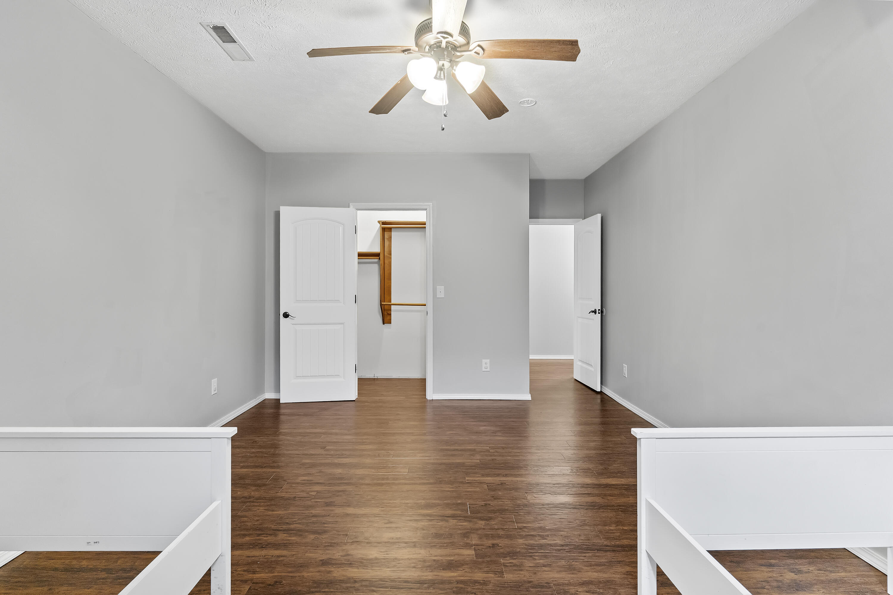 7103 West Farm Road 94 Property Photo 49