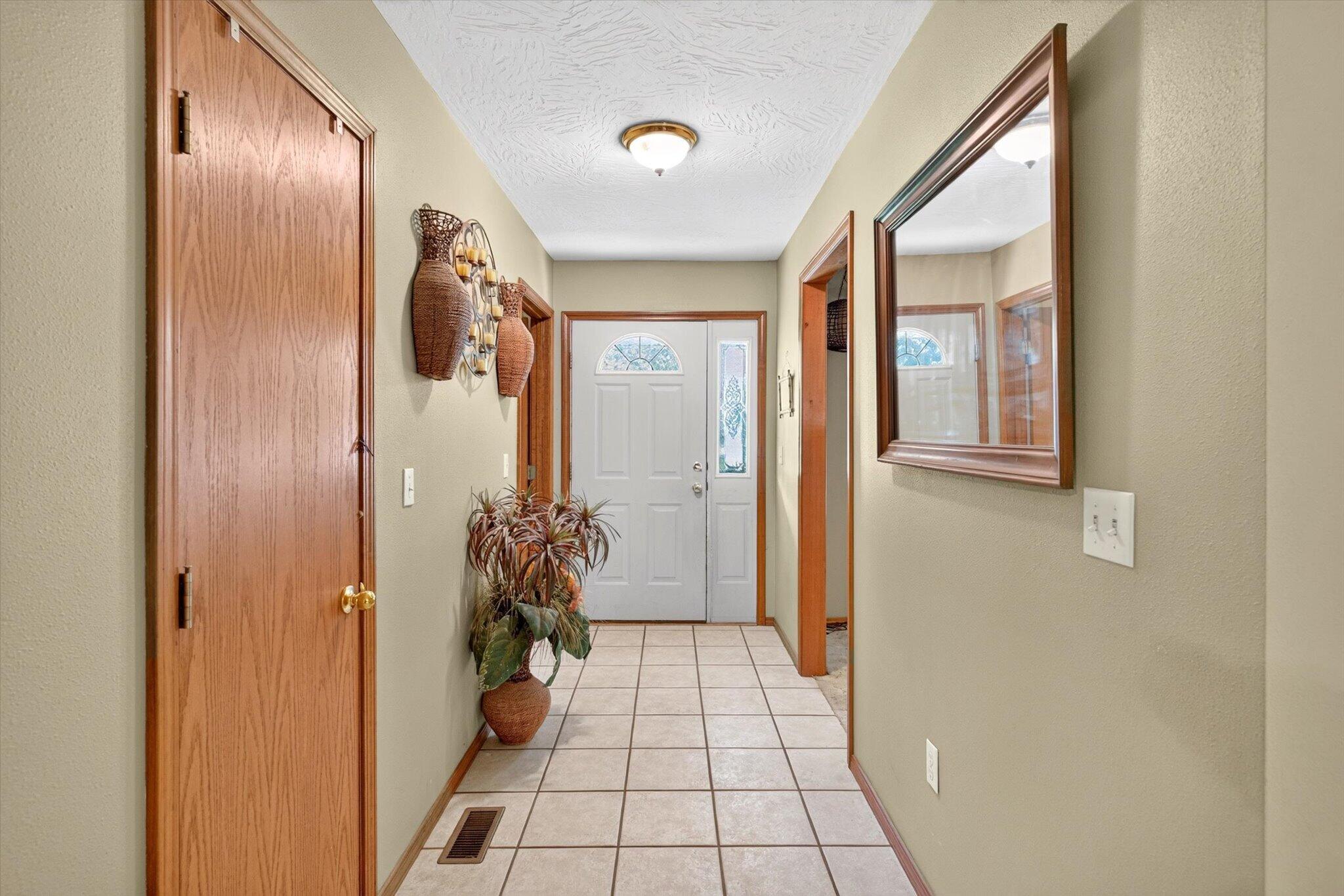 538 Munson Hill Drive Property Photo 5