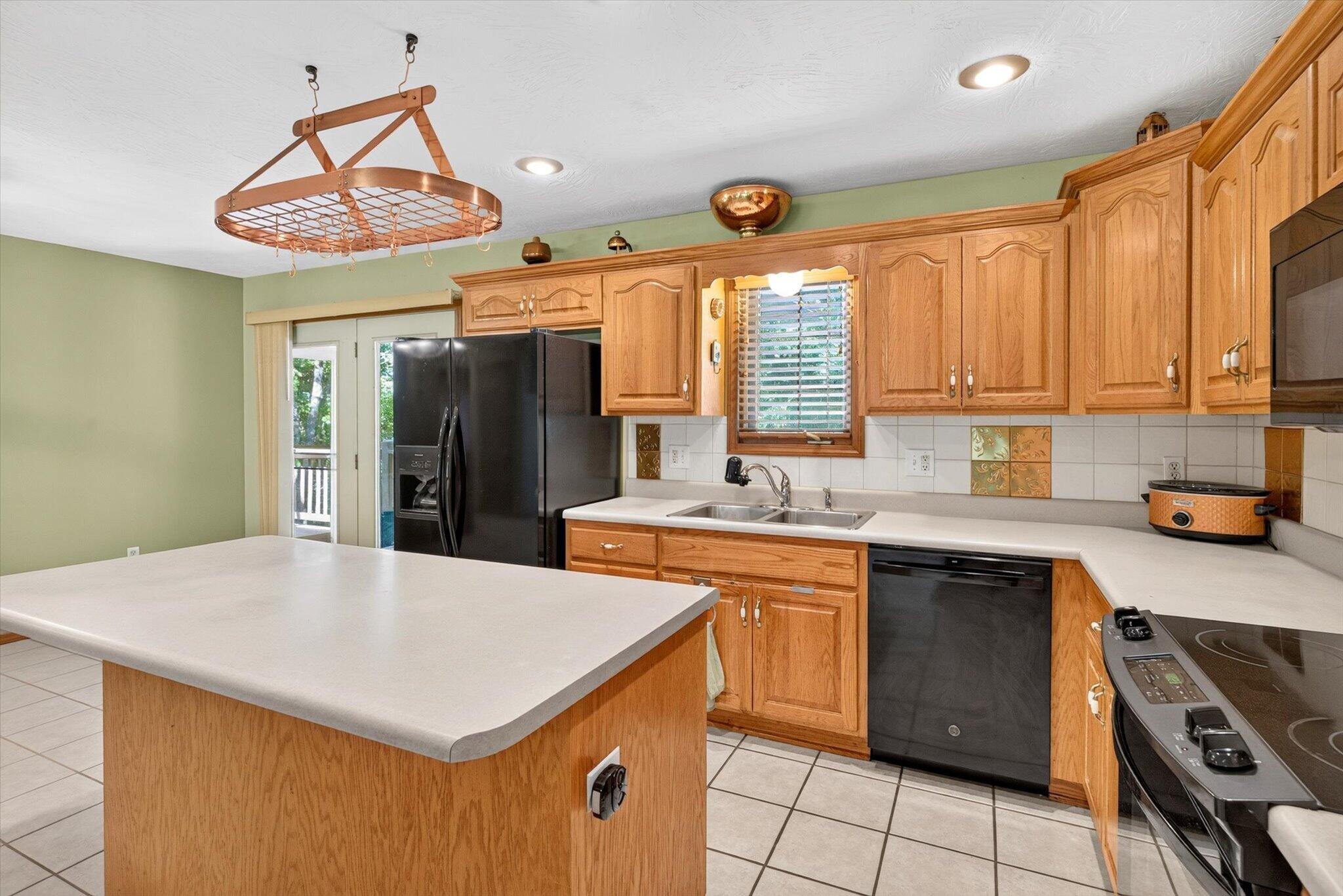 538 Munson Hill Drive Property Photo 13
