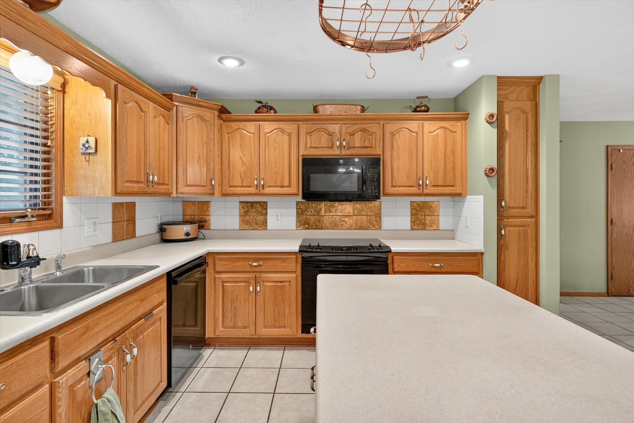 538 Munson Hill Drive Property Photo 14