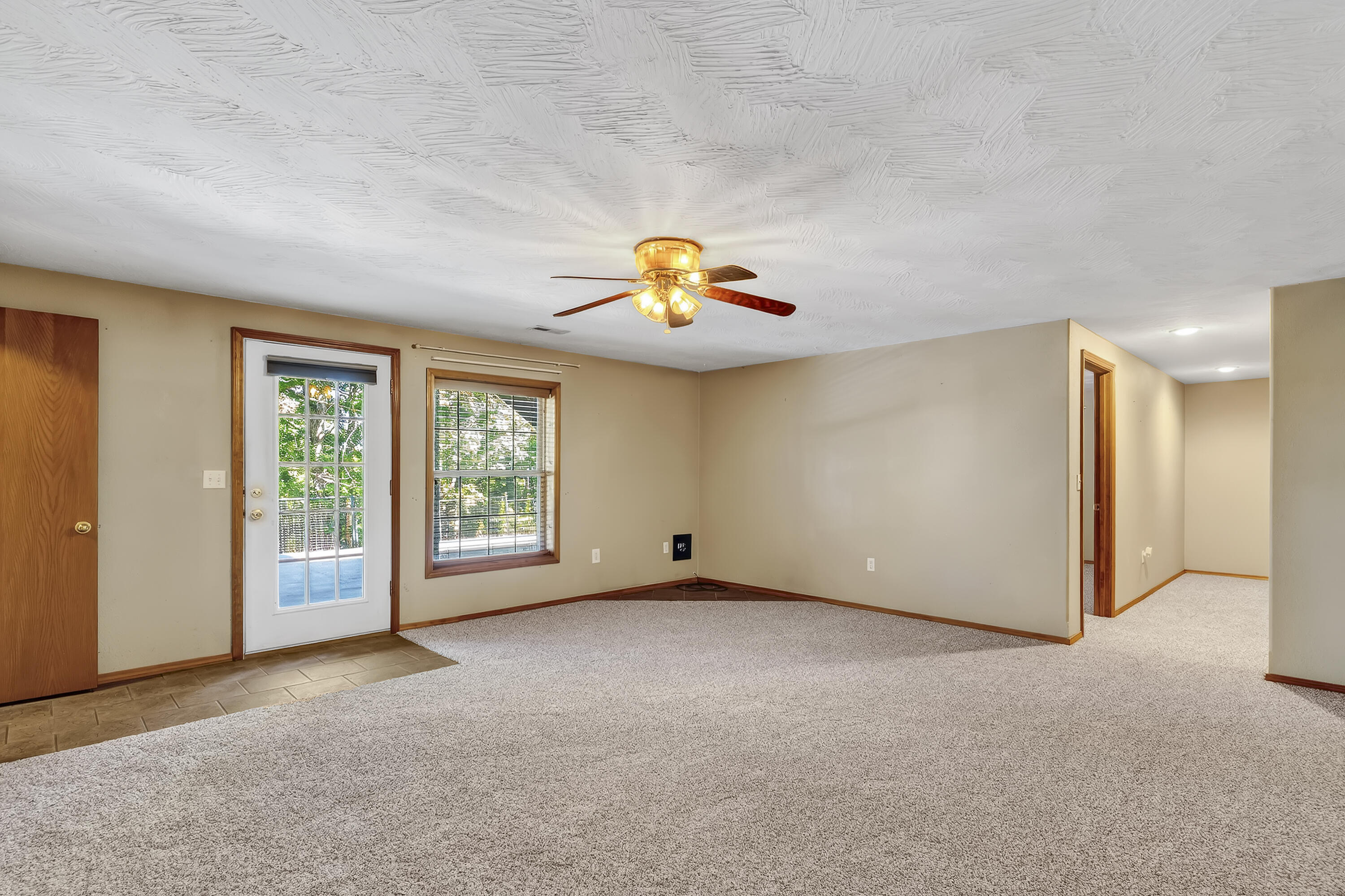 538 Munson Hill Drive Property Photo 33