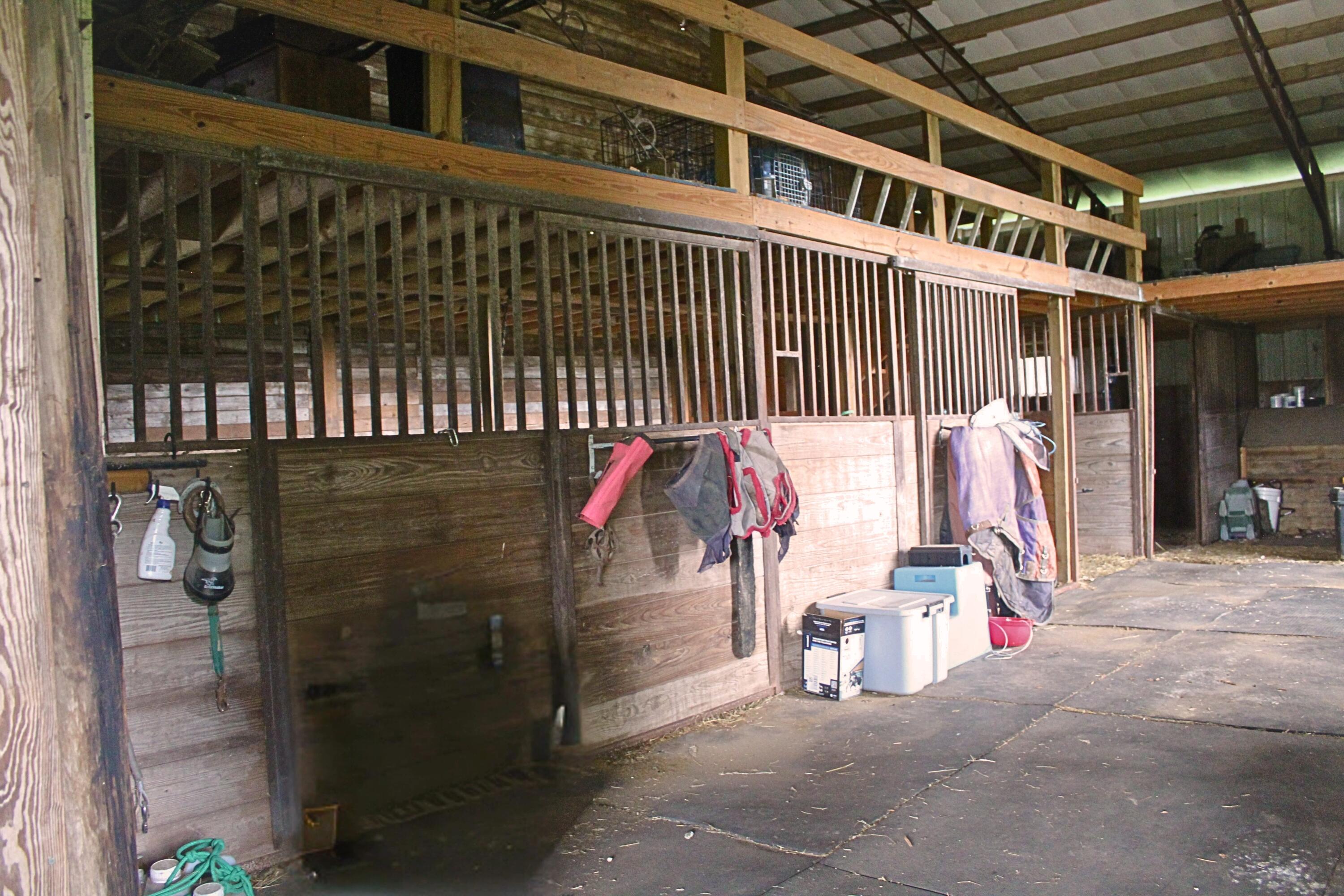13546 Highway F Property Photo 5