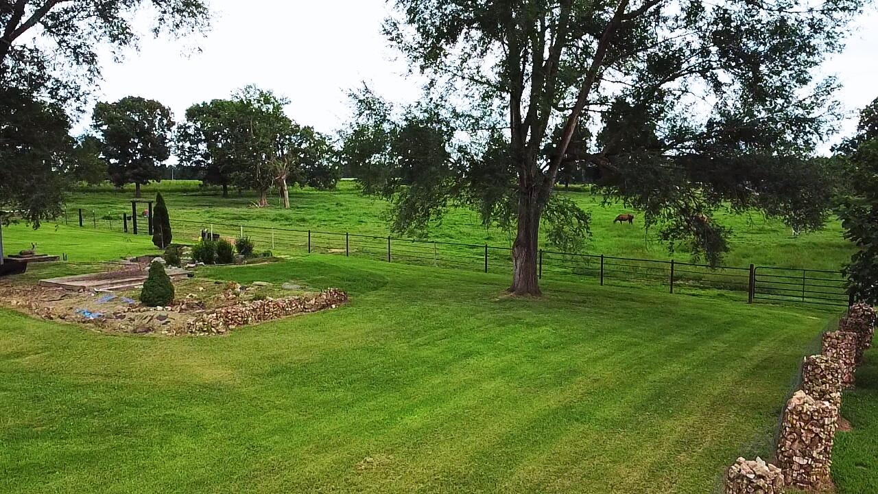 13546 Highway F Property Photo 10