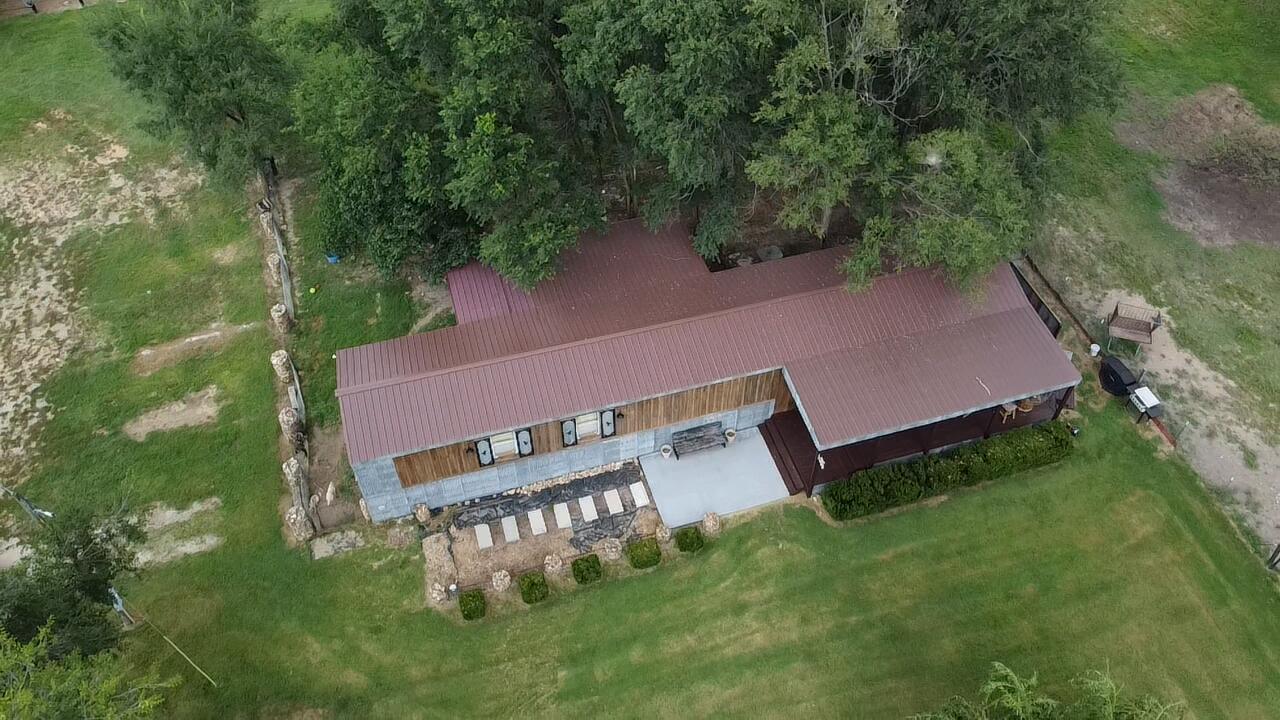 13546 Highway F Property Photo 19
