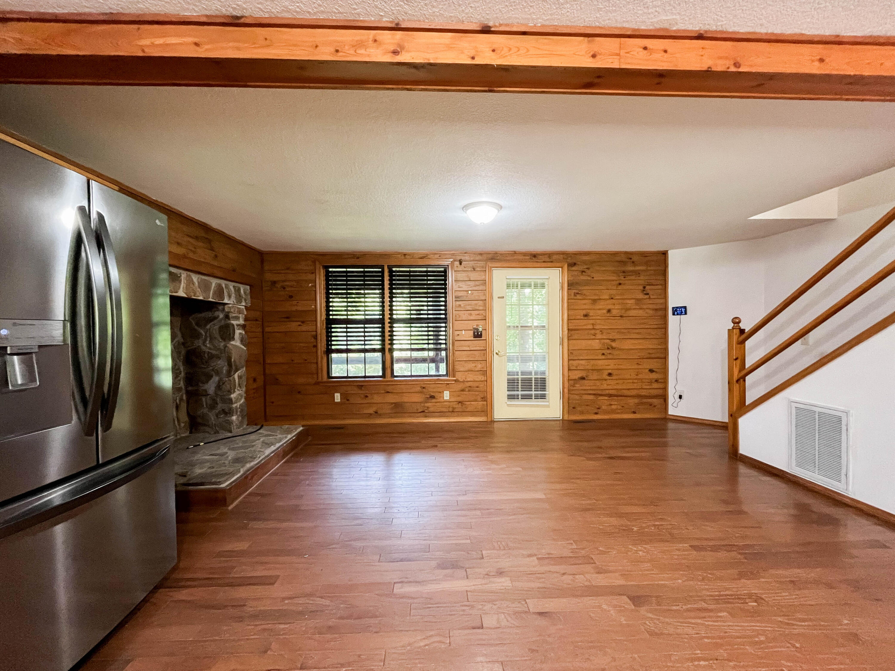 1023 Timber Ridge Road Property Photo 3