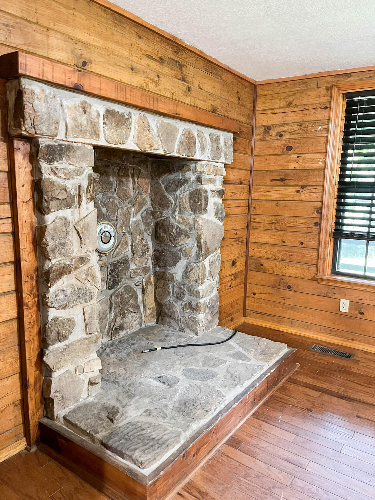 1023 Timber Ridge Road Property Photo 10