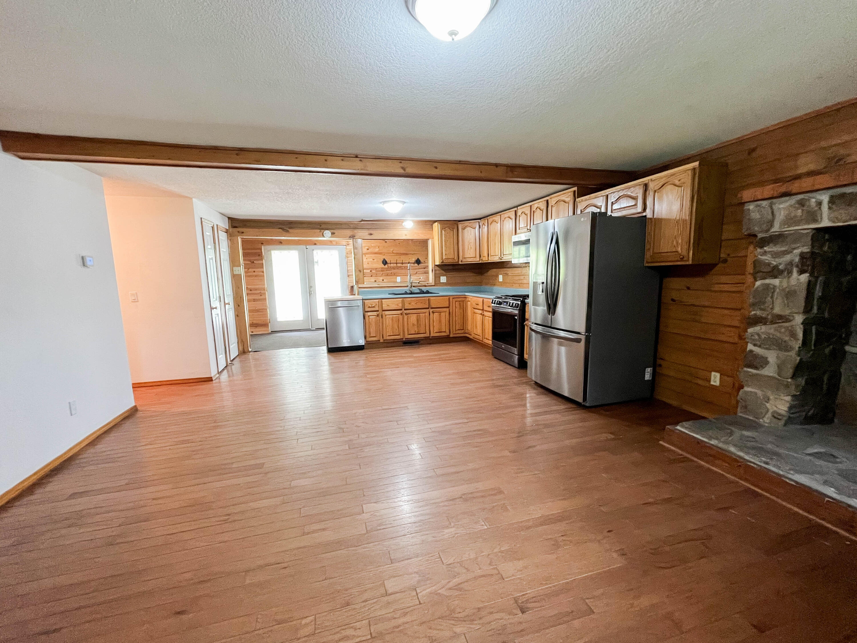 1023 Timber Ridge Road Property Photo 11