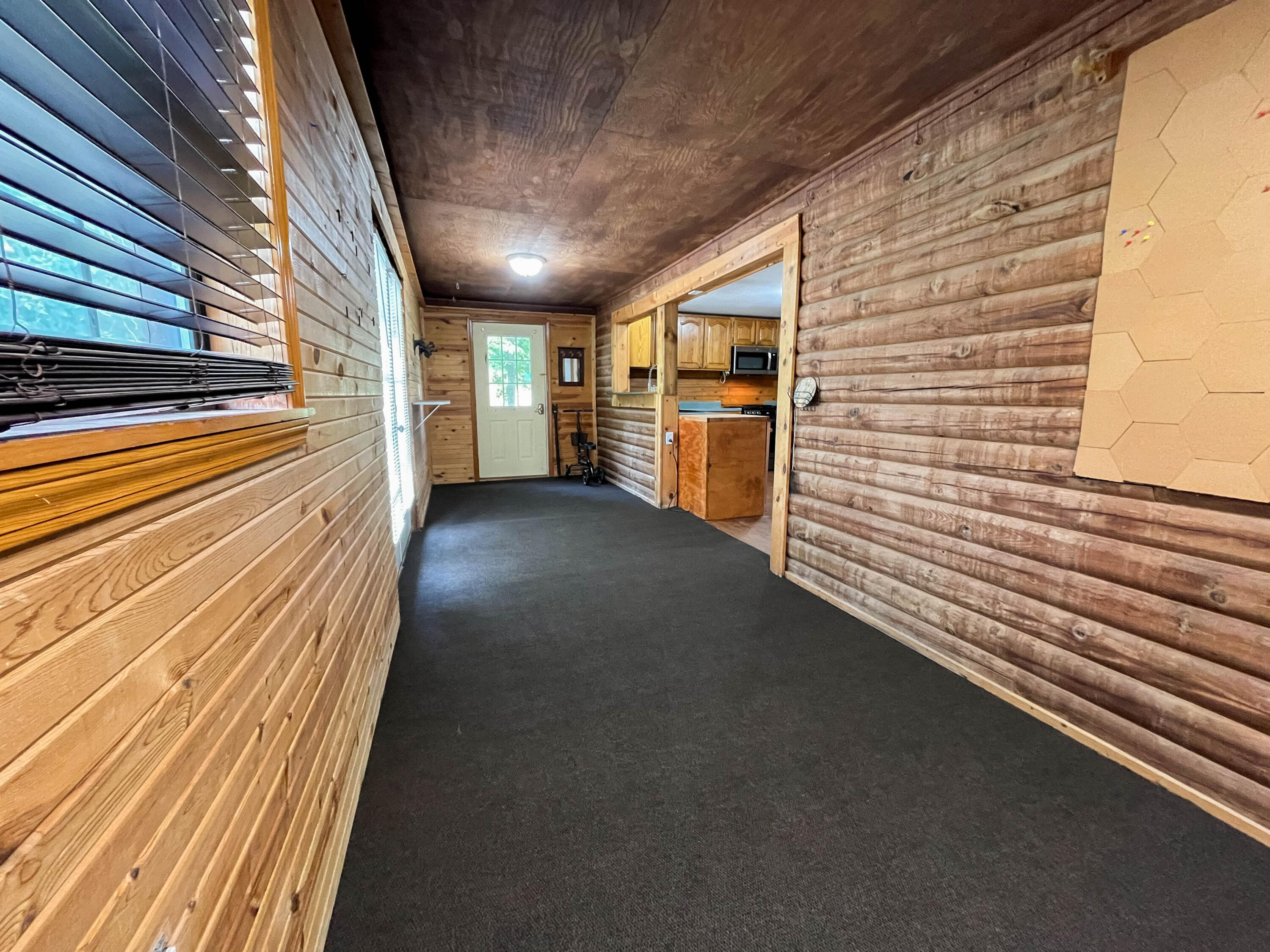 1023 Timber Ridge Road Property Photo 12