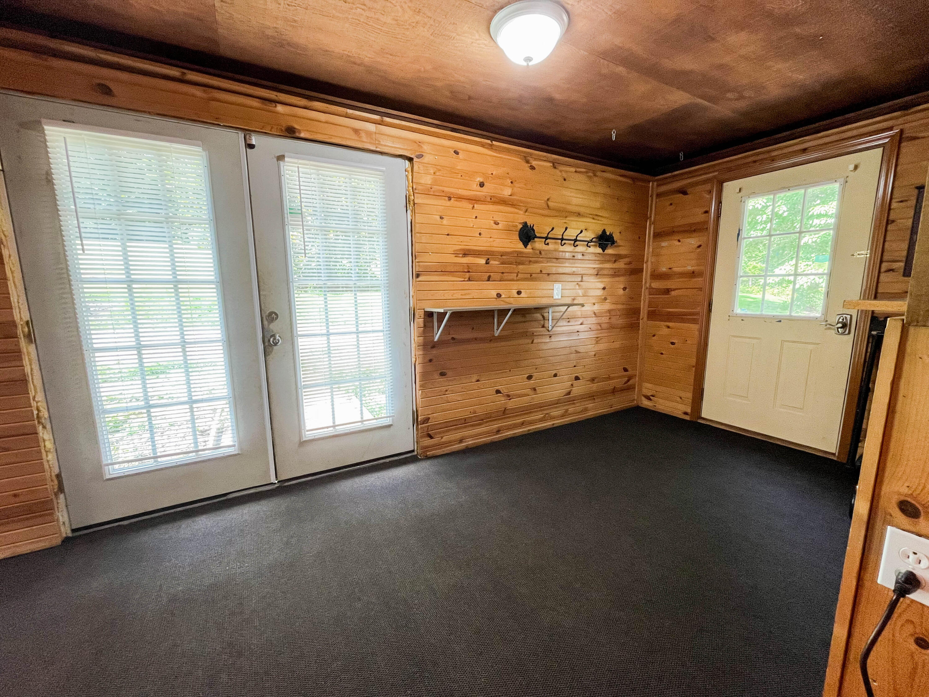 1023 Timber Ridge Road Property Photo 15