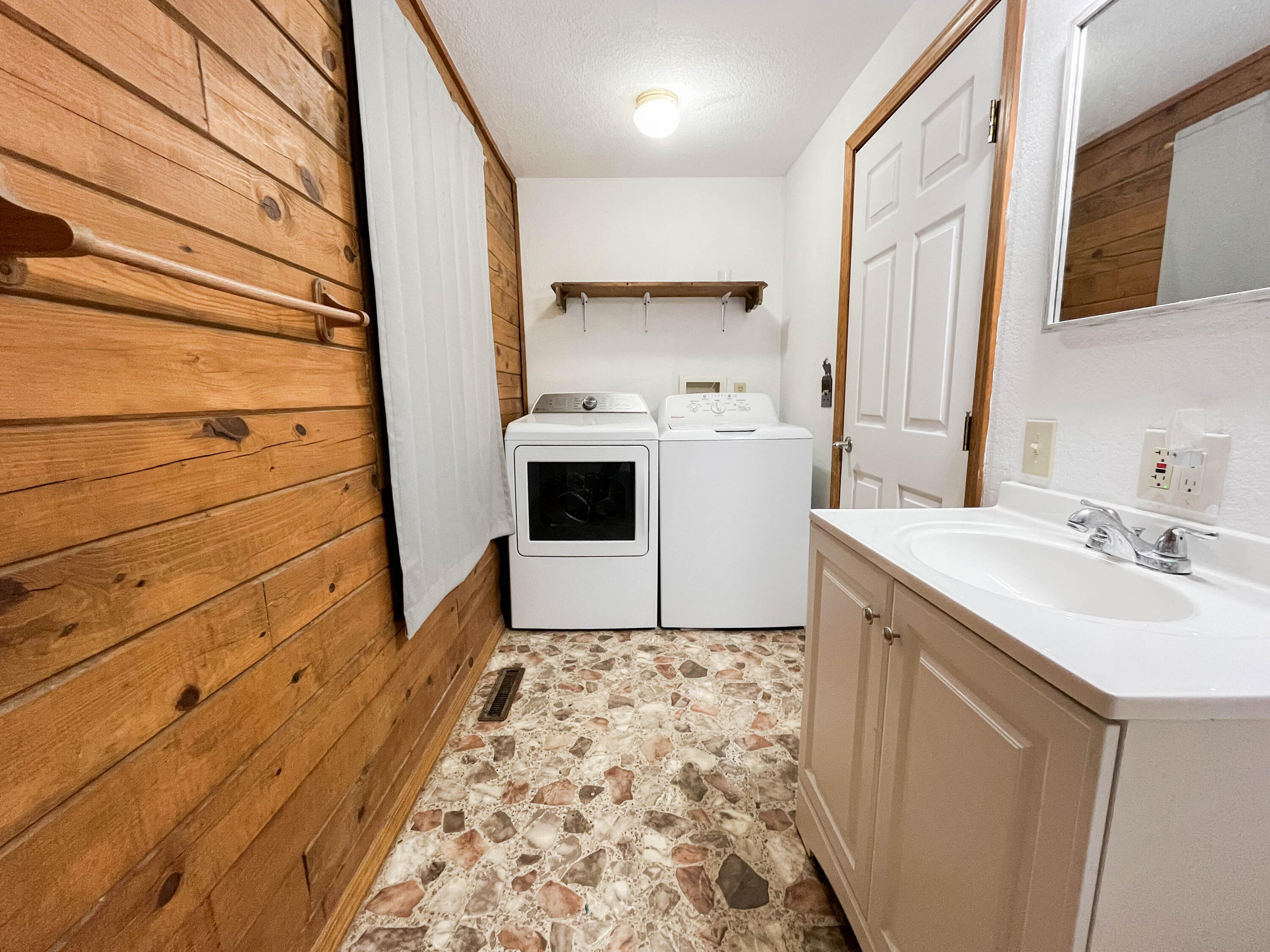 1023 Timber Ridge Road Property Photo 28