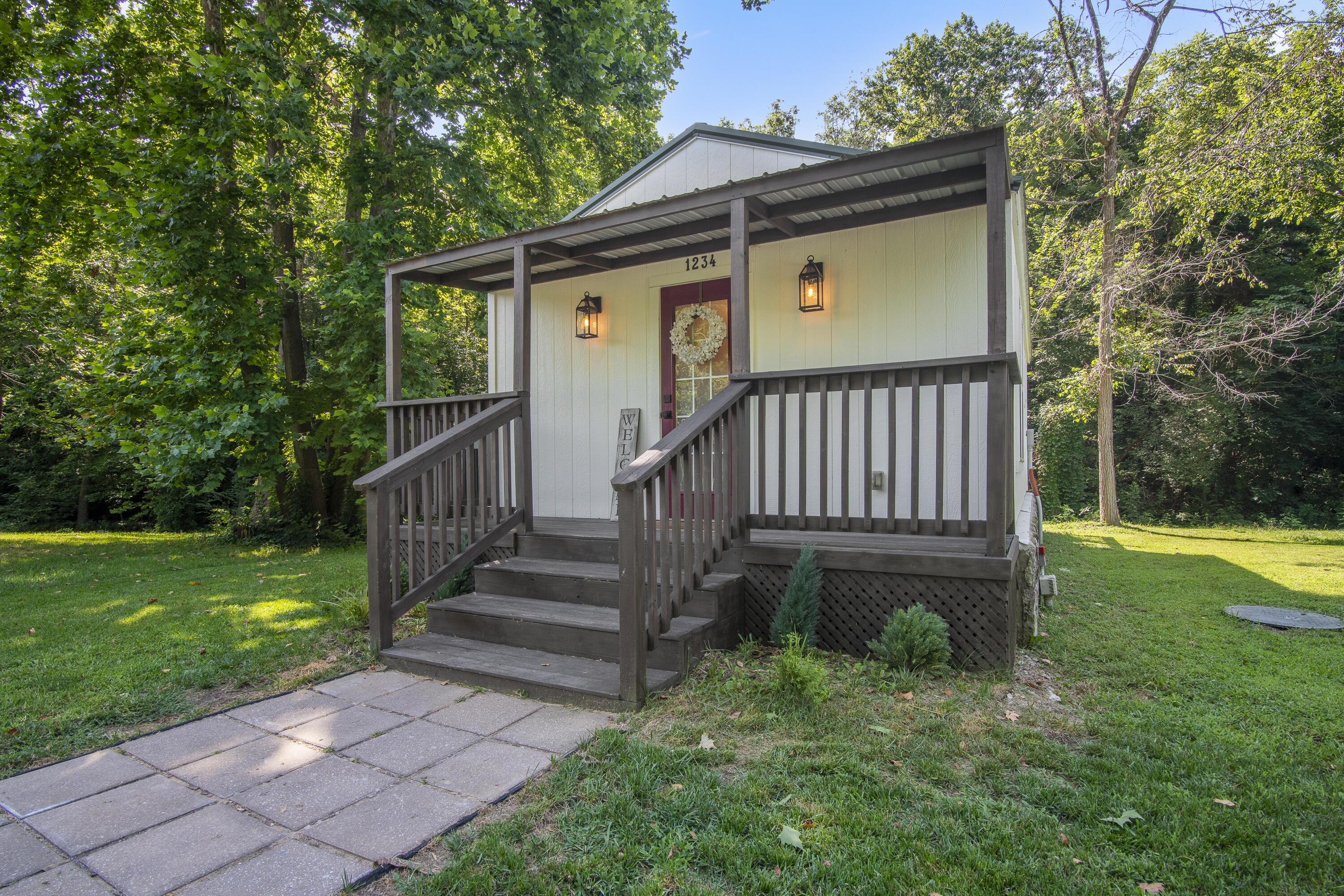 1234 Peace In Valley Road Property Photo 2