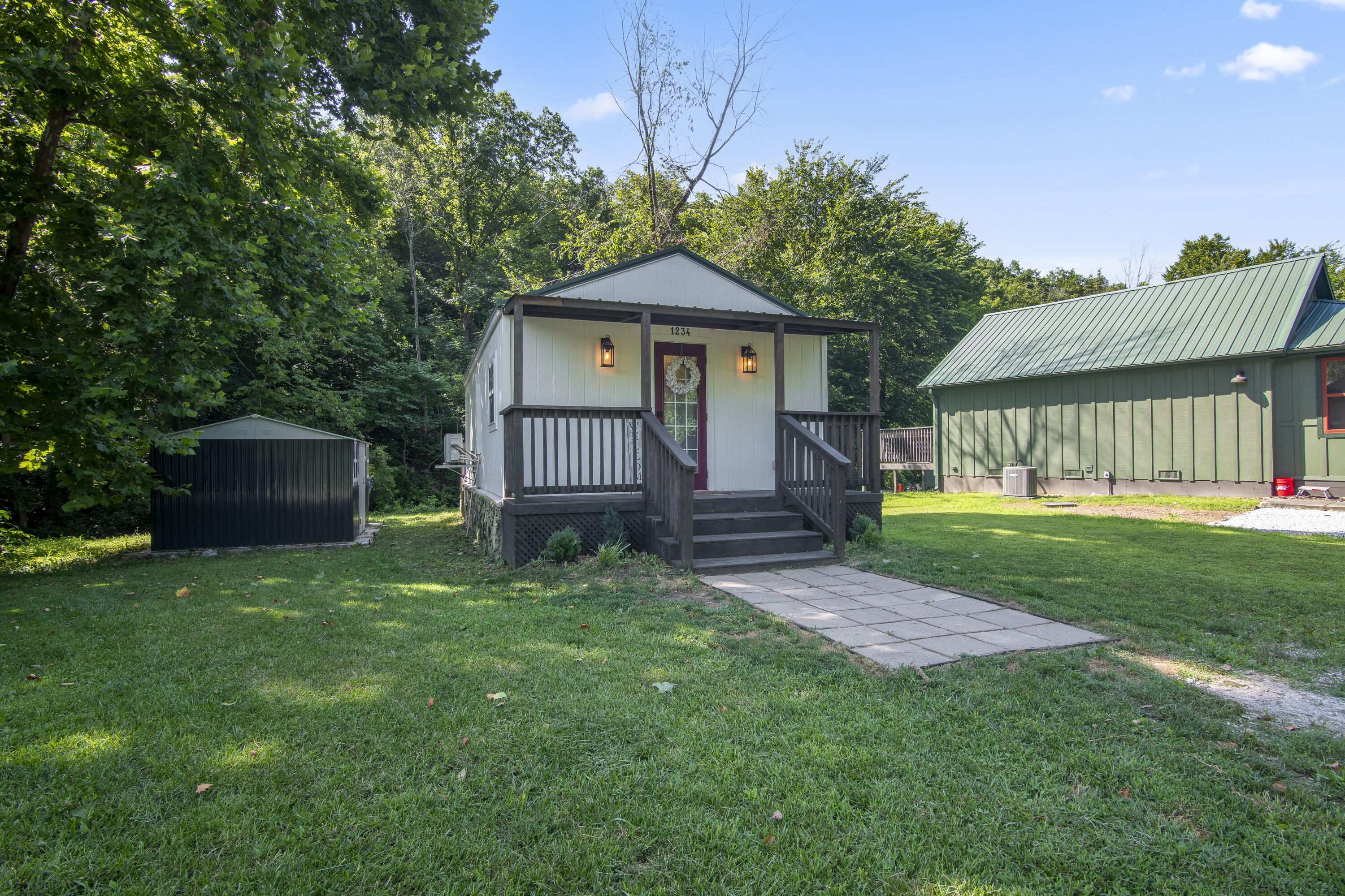 1234 Peace In Valley Road Property Photo 5