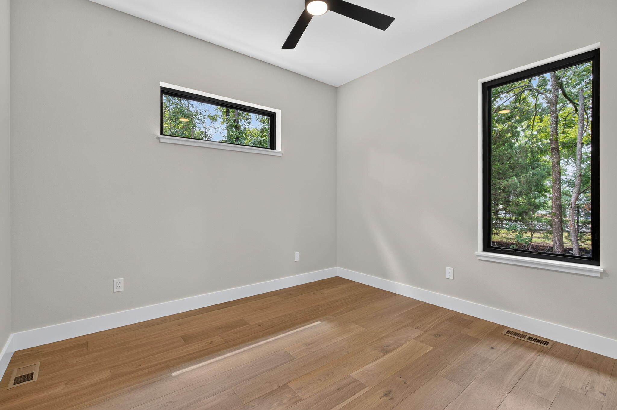 1 Midview Drive Property Photo 27