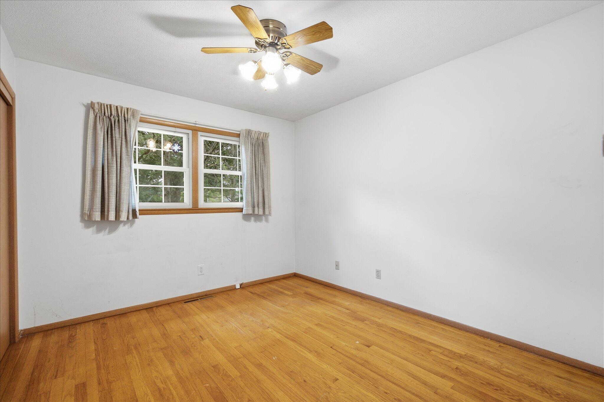 1860 East Meadow Drive Property Photo 19