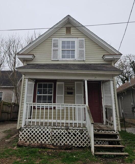 908 West Harrison Street Property Photo 1