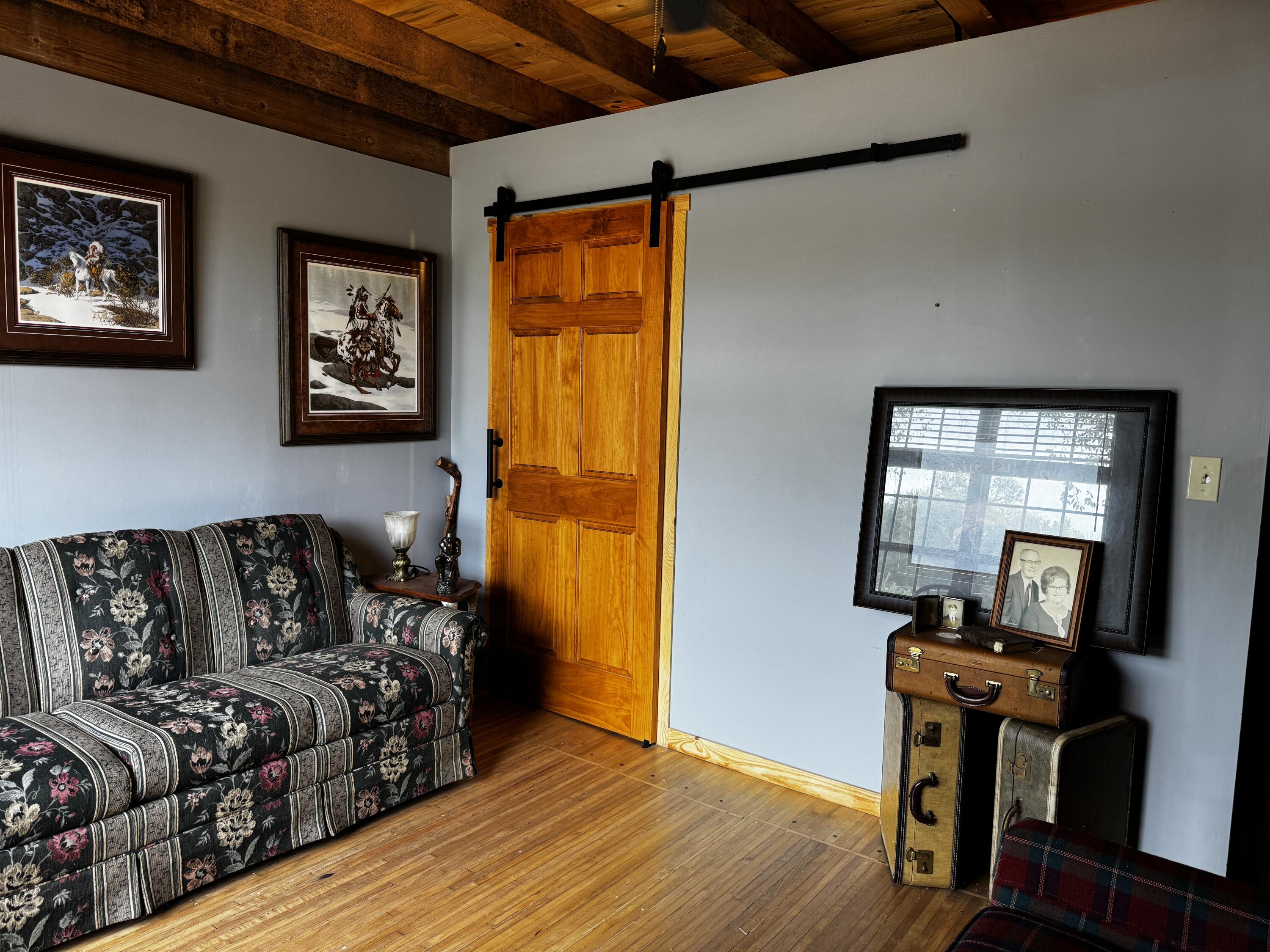 201 Thomas Street Property Photo 41
