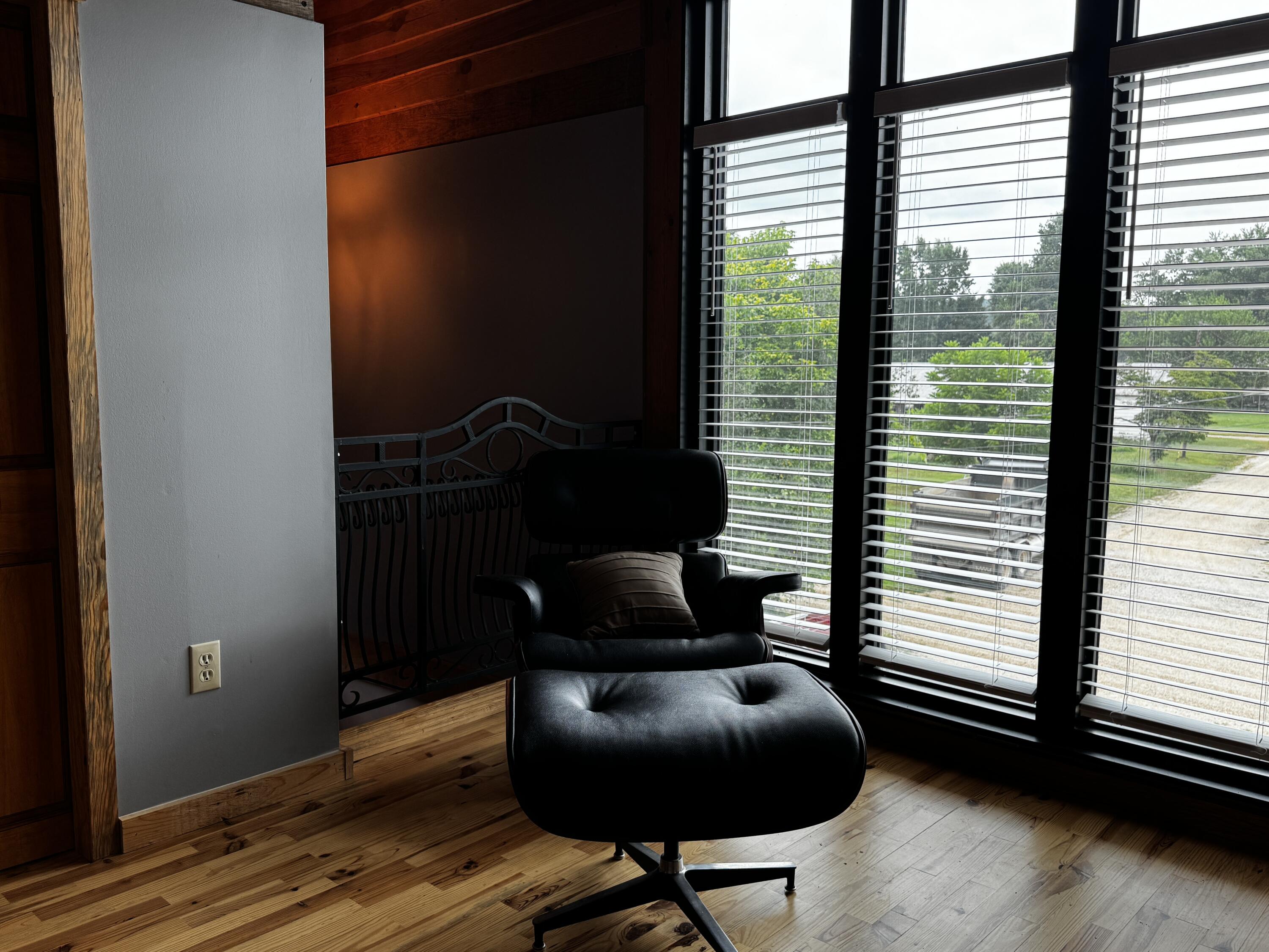 201 Thomas Street Property Photo 55