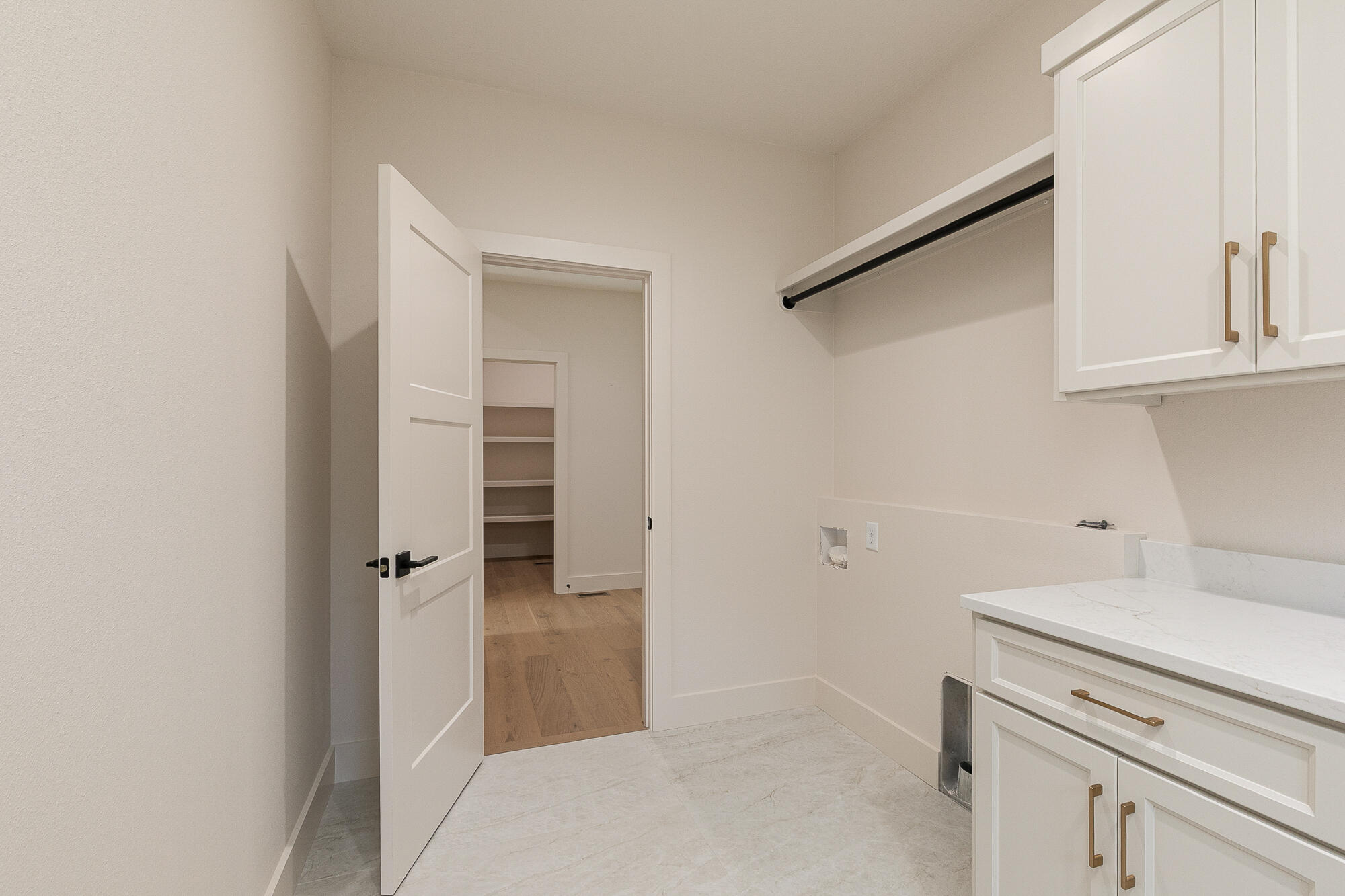 2016 North Silver Charm Avenue Property Photo 19