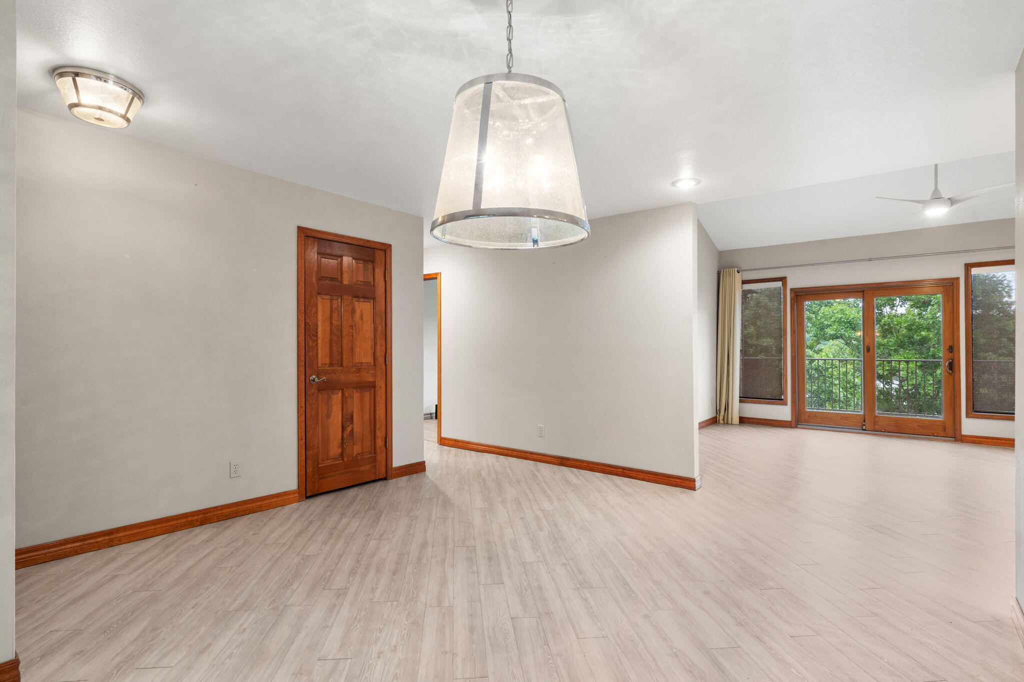 348 Sunset Cove Lane 434 Property Photo 5