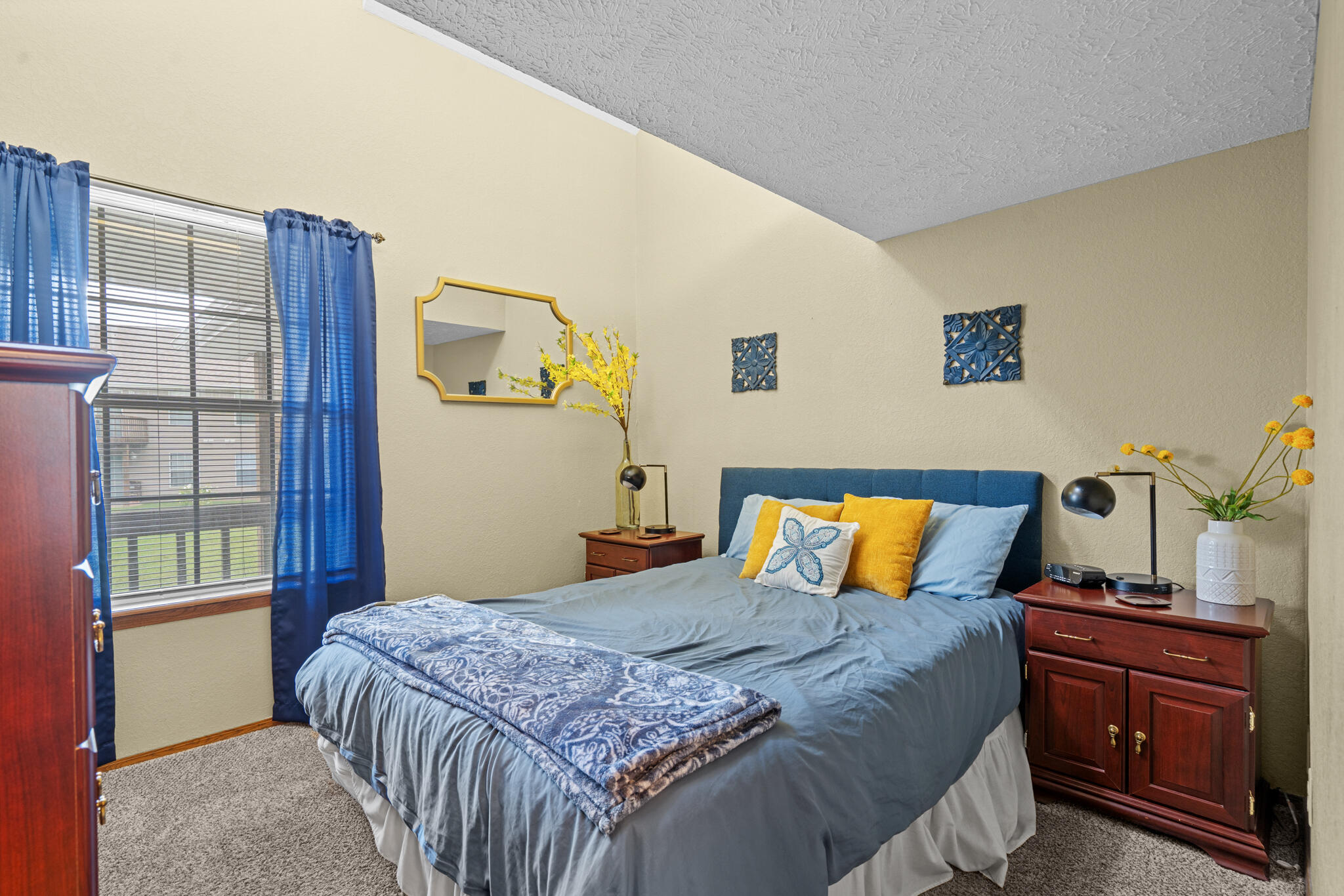 6 Memory Lane Apt 8 Property Photo 11