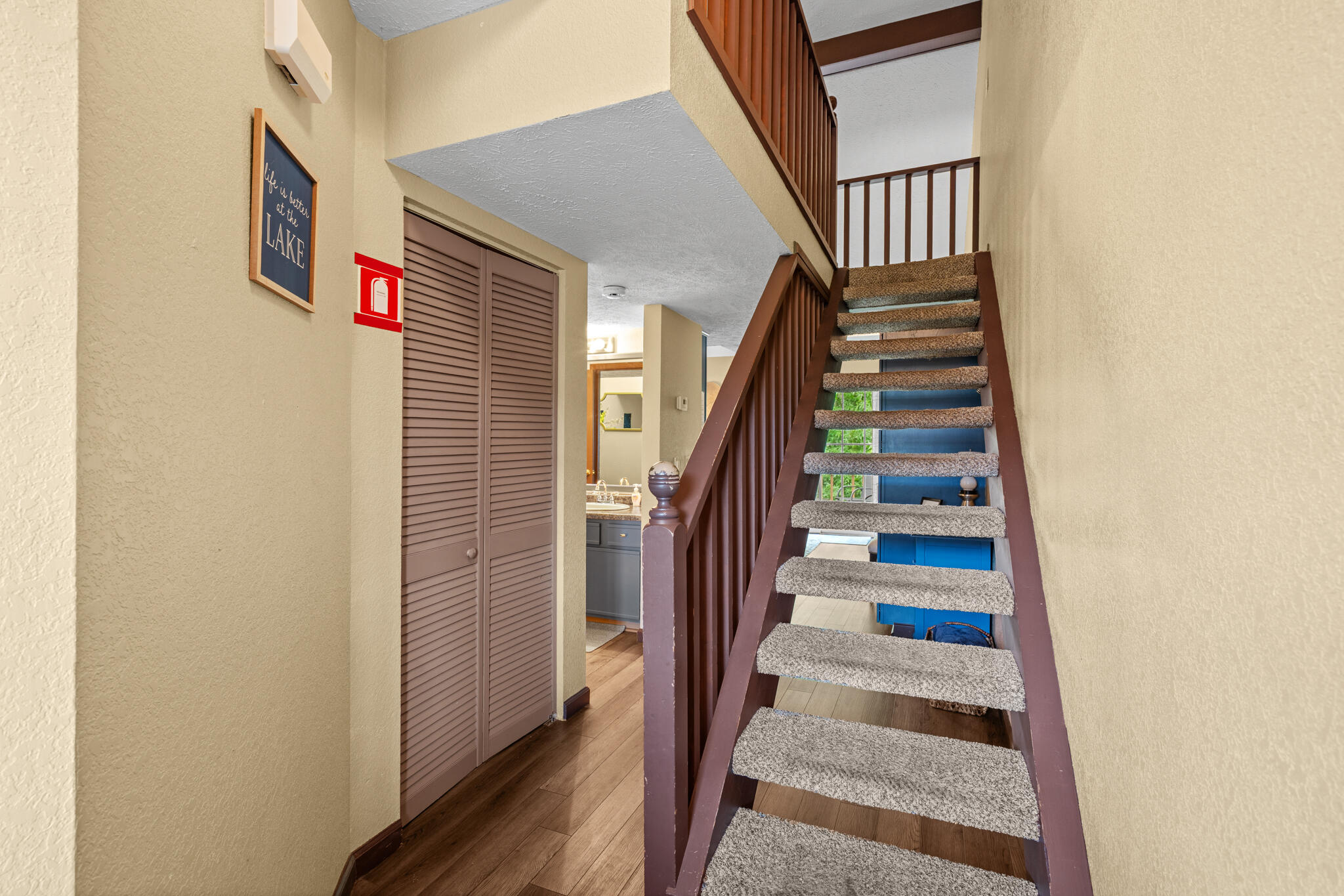 6 Memory Lane Apt 8 Property Photo 13