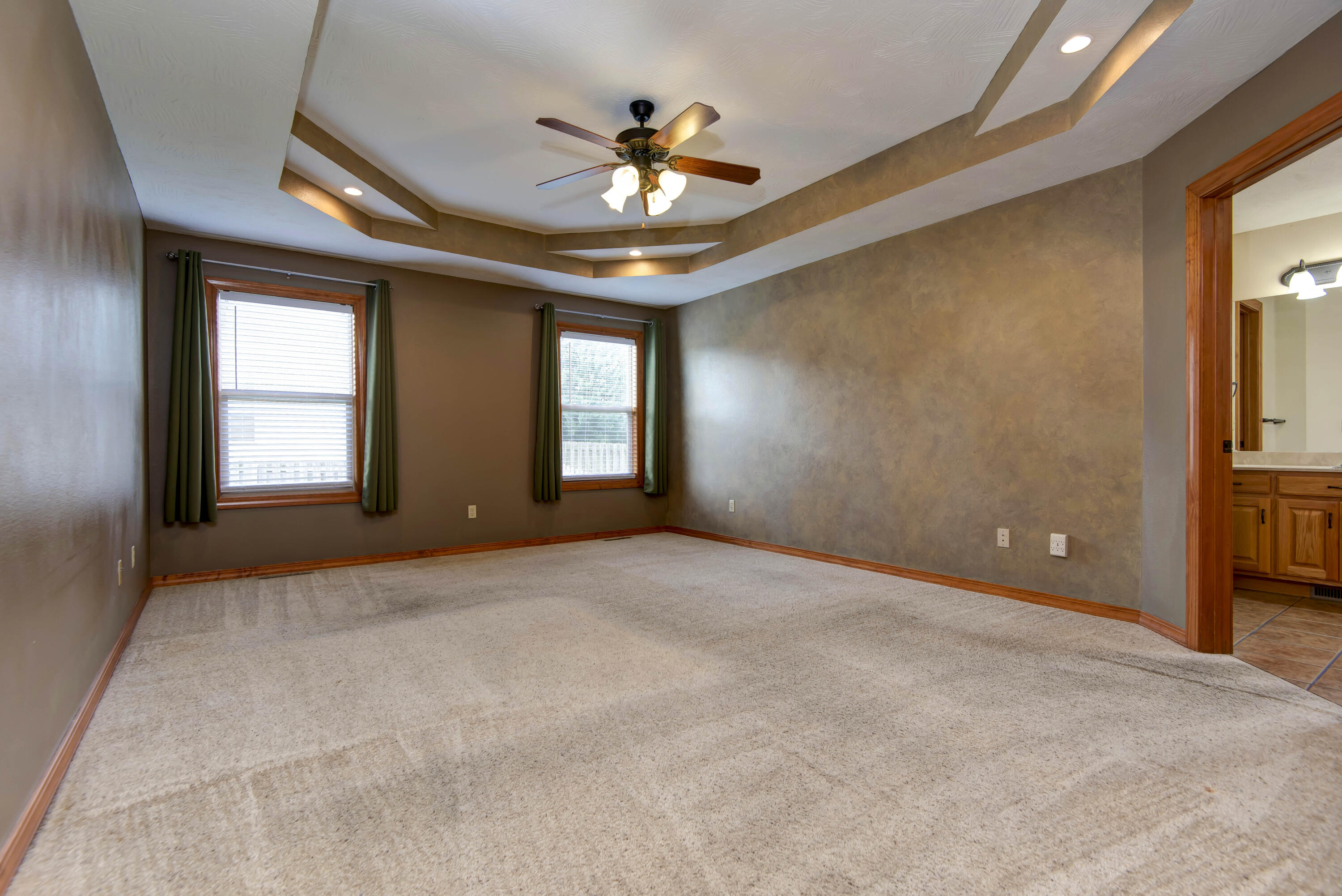 630 Meadowgate Drive Property Photo 28