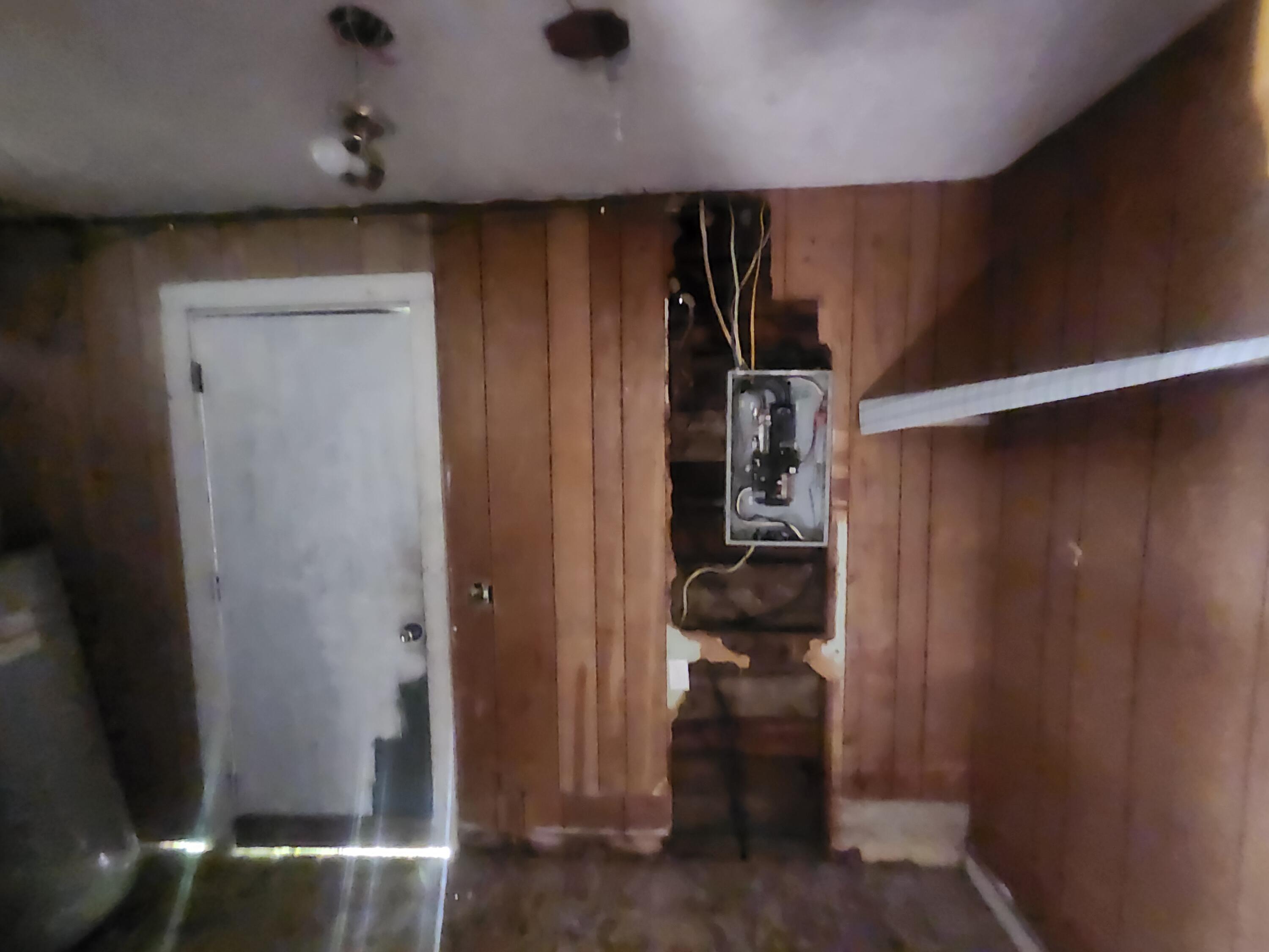 304 Bryan Street Property Photo 7