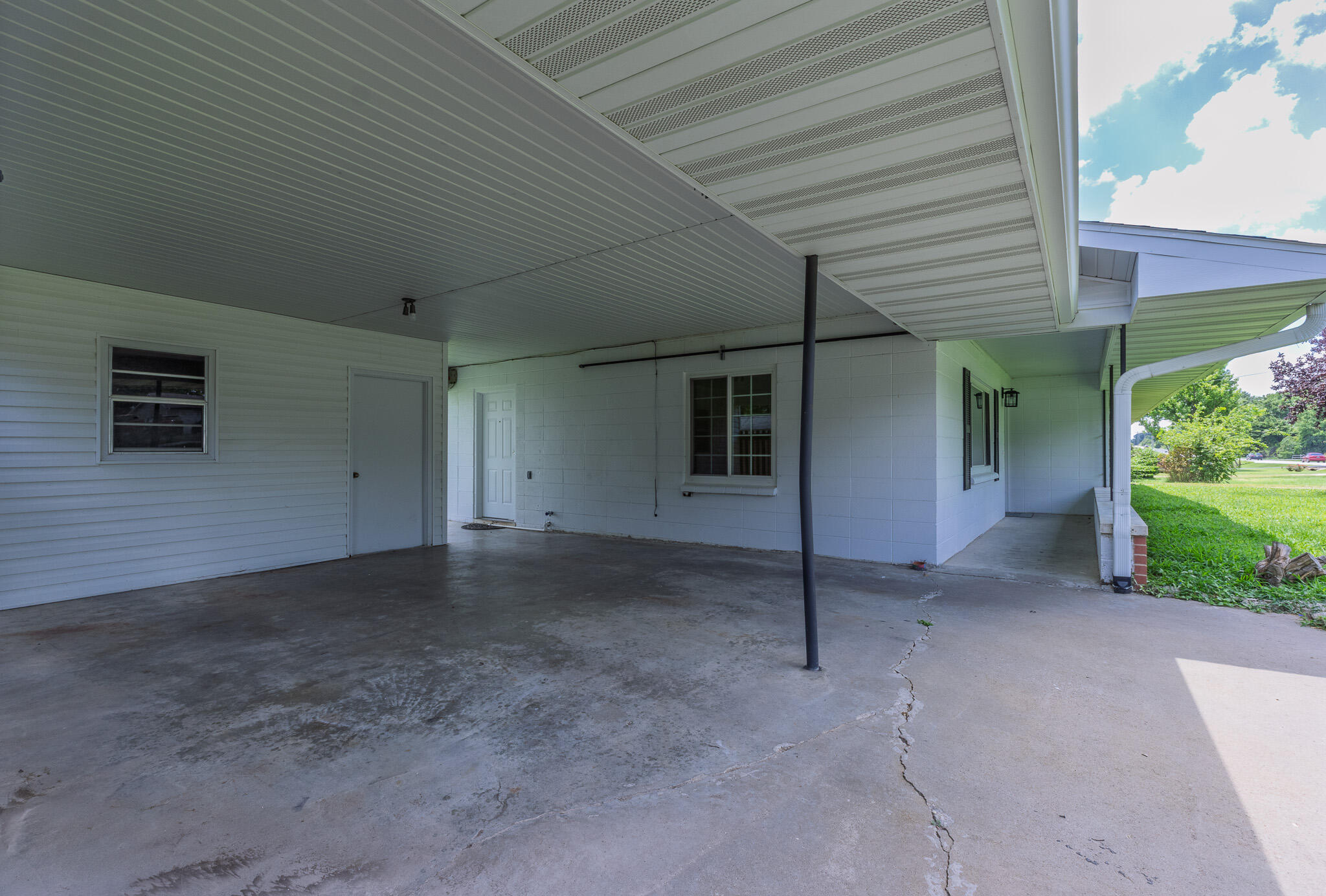 3274 North State Highway Ab 3274-3276 Parent Property Photo 4