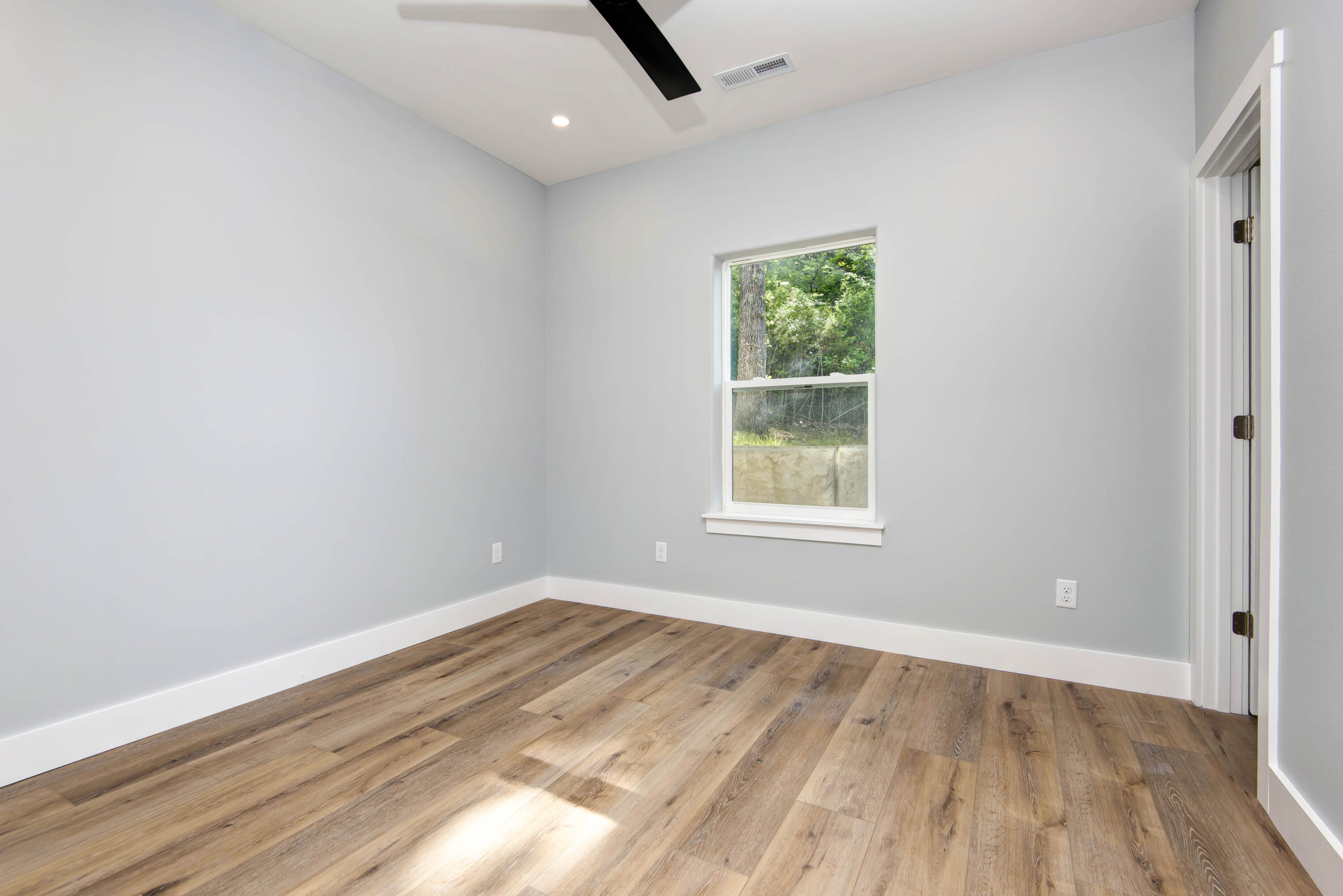1049 Hanging Branch Ridge Property Photo 18