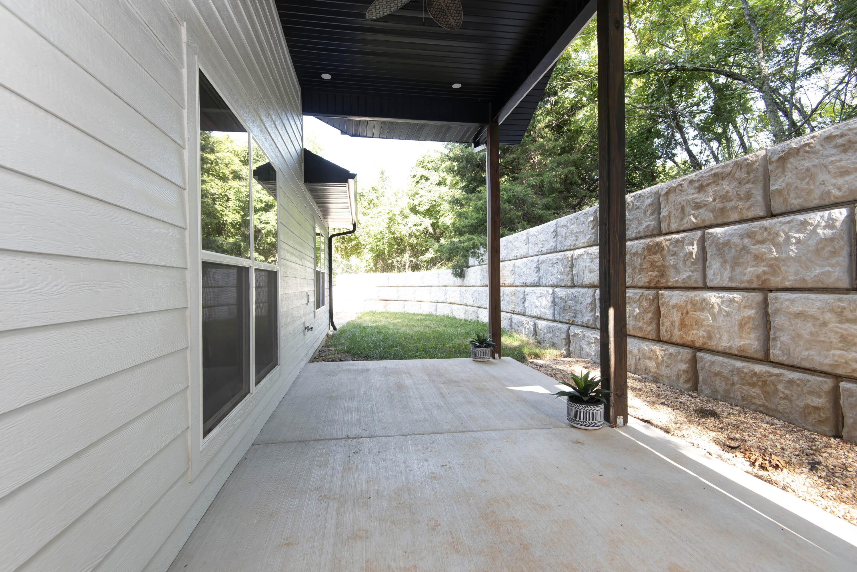 1049 Hanging Branch Ridge Property Photo 22