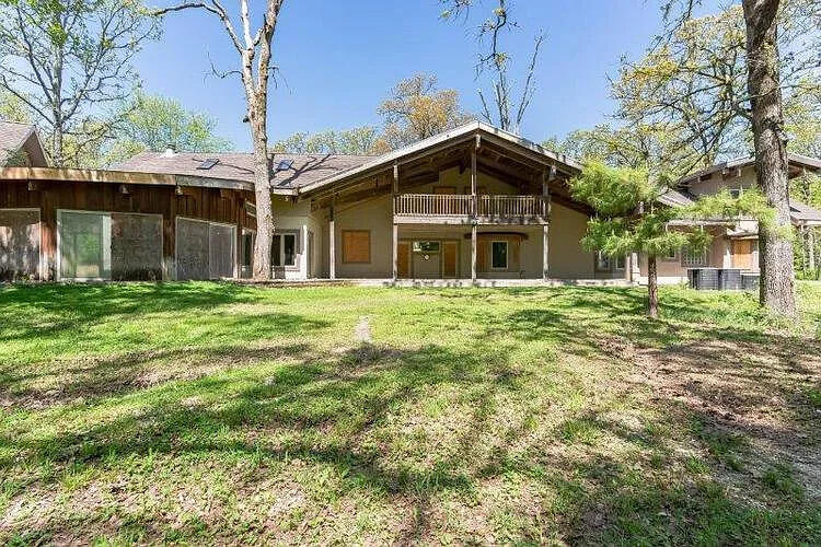 4070 North Castle Oaks Boulevard Property Photo 2